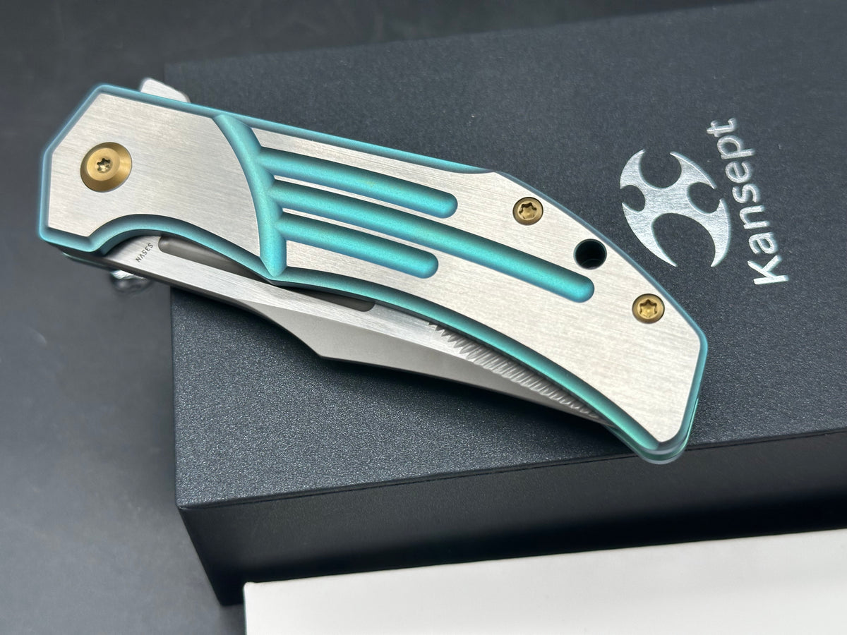KANSEPT ORION GREEN/MACHINE SATIN TITANIUM HANDLE S35VN CLIP POINT