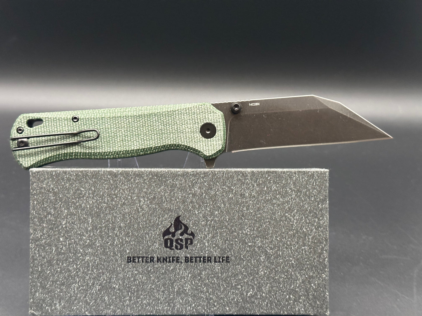 QSP SWORDFISH FOLDING KNIFE GREEN MICARTA HANDLE 14C28N PLAIN EDGE BLACK STONEWASH FINISH QS149-B2