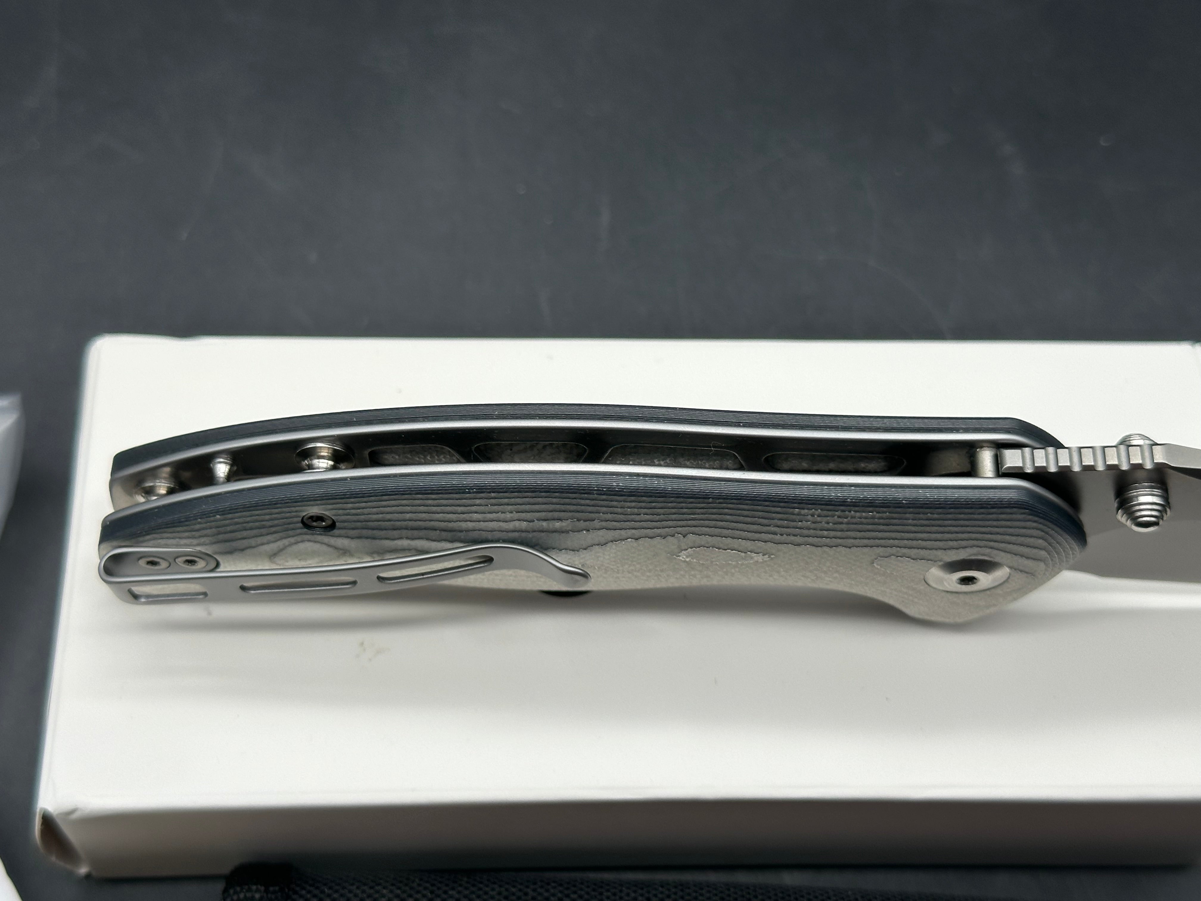 CIVIVI VYRENT FOLDING KNIFE SILVER G10/ALUMINUM FOIL HANDLE NITRO-X7 DROP POINT PLAIN EDGE