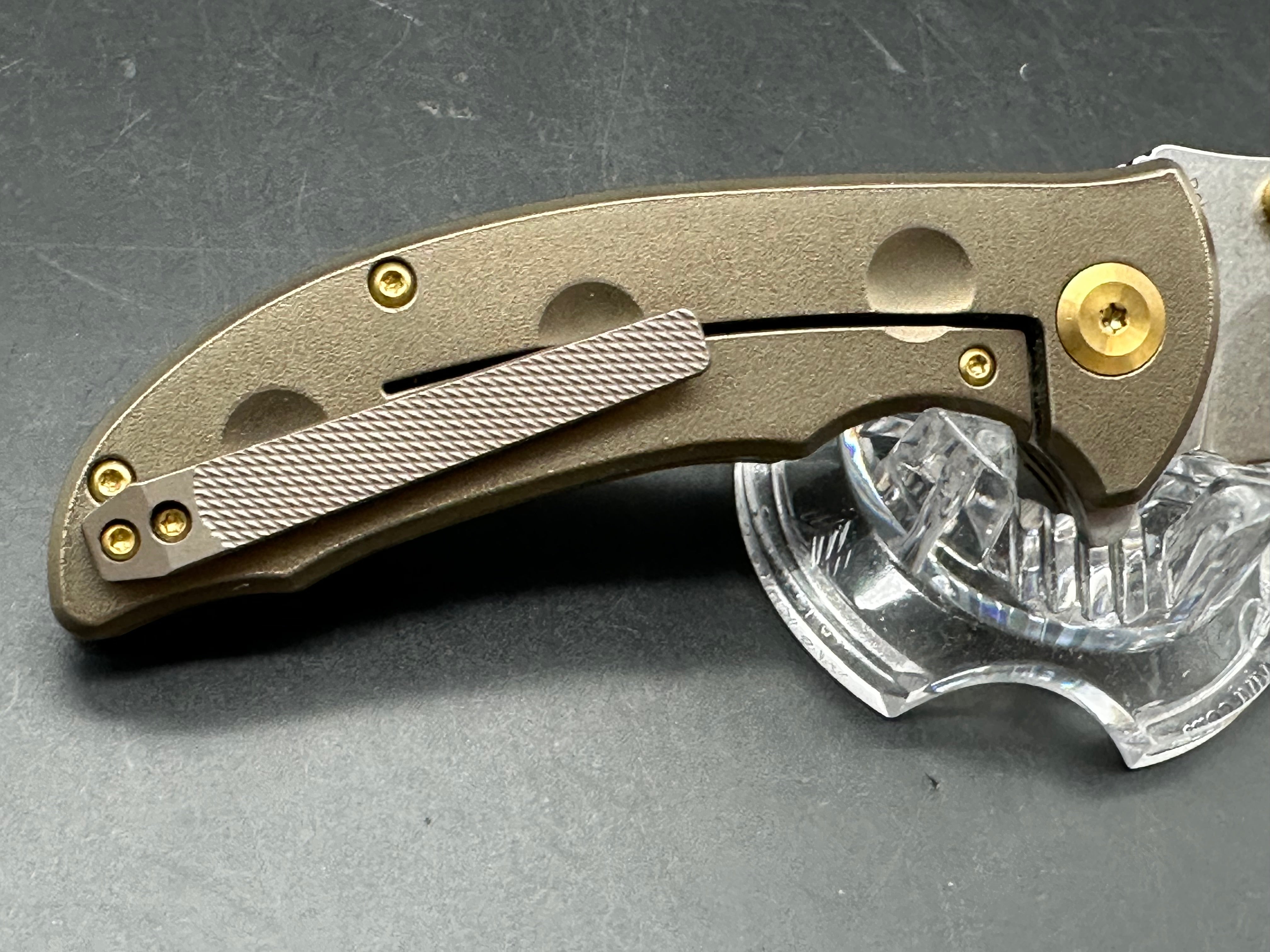 KANSEPT REI FOLDING KNIFE ORANGE PEEL BRONZE TITANIUM HANDLE 20CV PLAIN EDGE STONEWASH FINISH