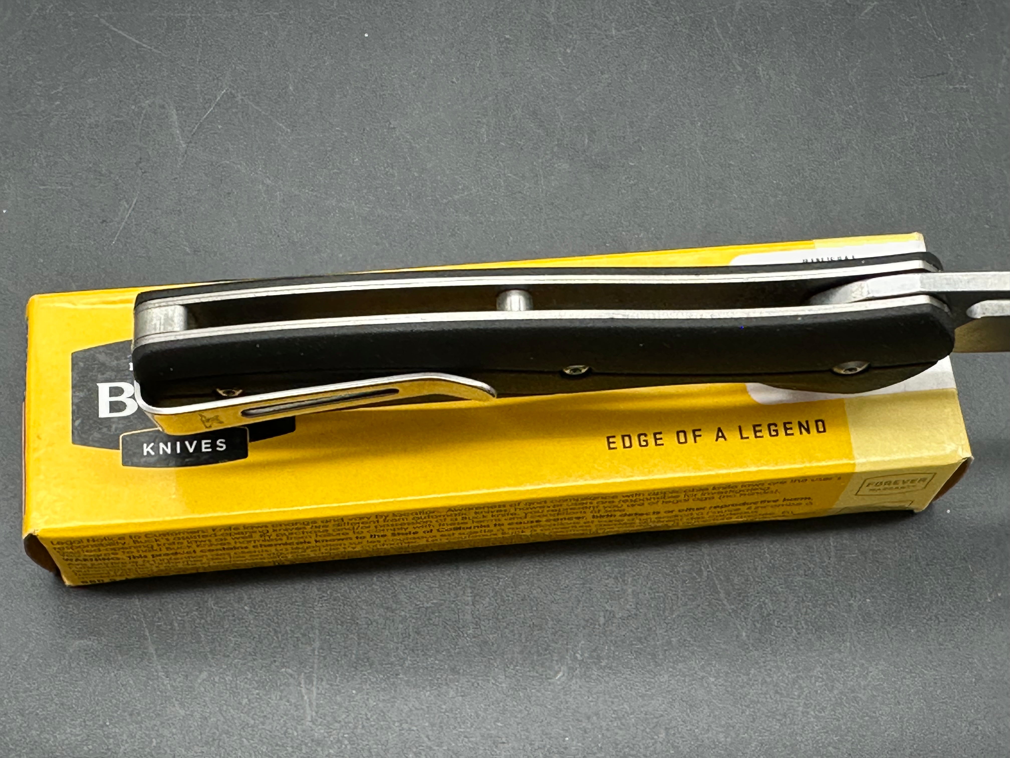Buck Vantage 345