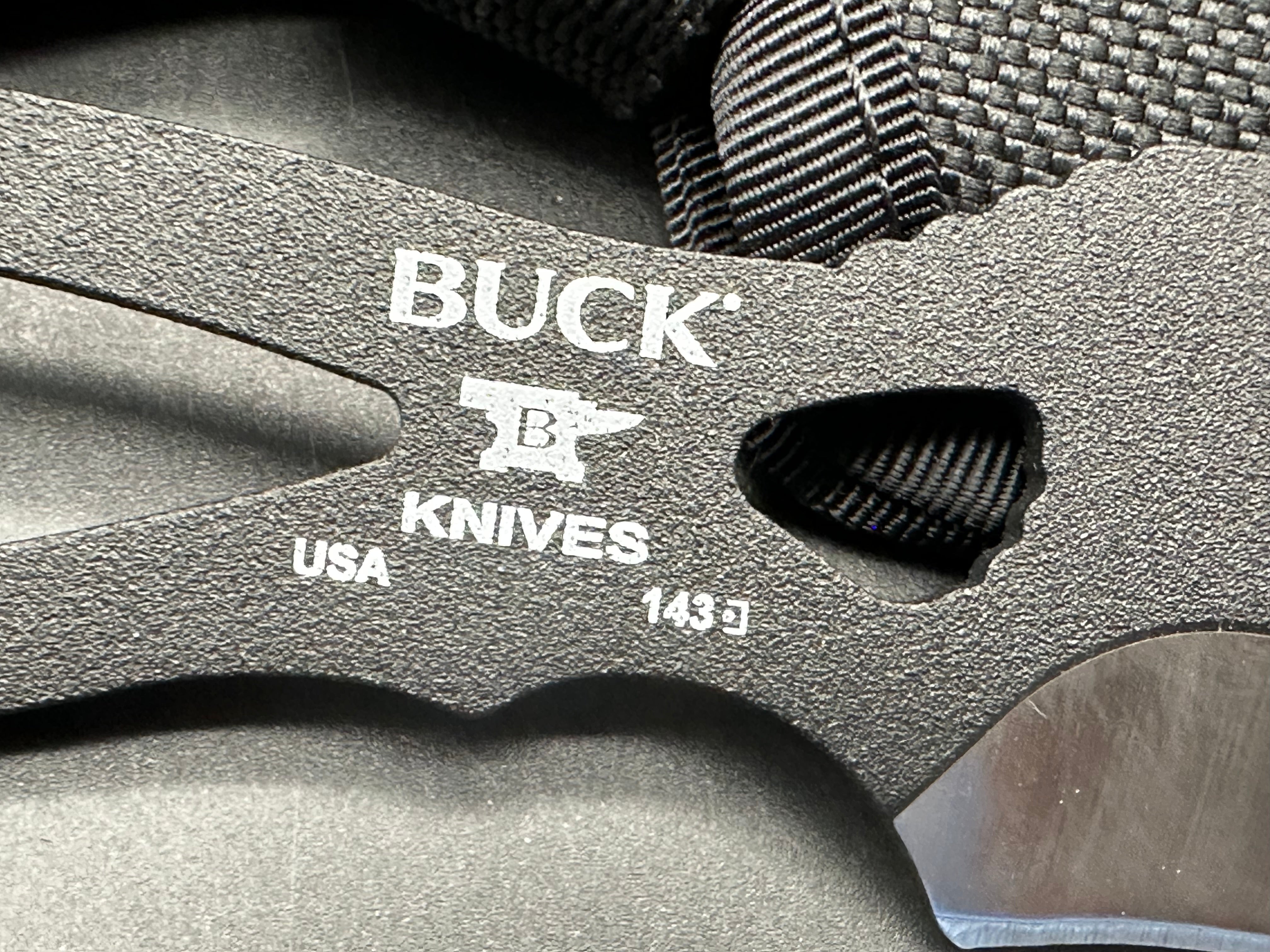 Buck Knife 143C Skinner Black Oxide Coated