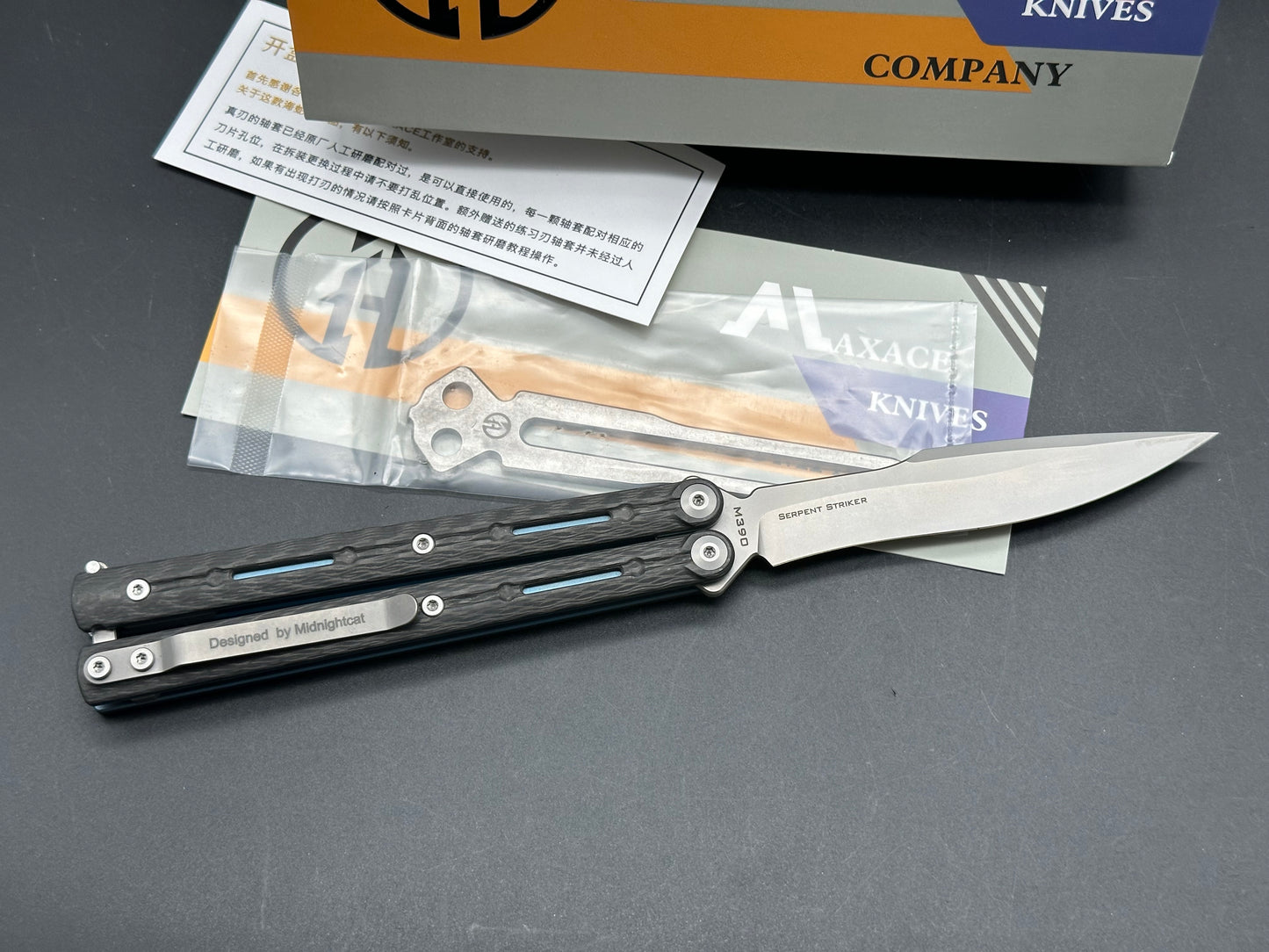 Maxace/ Midnight Cat  Serpent Striker V3 Balisong/Blue Ti Liners  Carbon Fiber Overlays Bohler M390