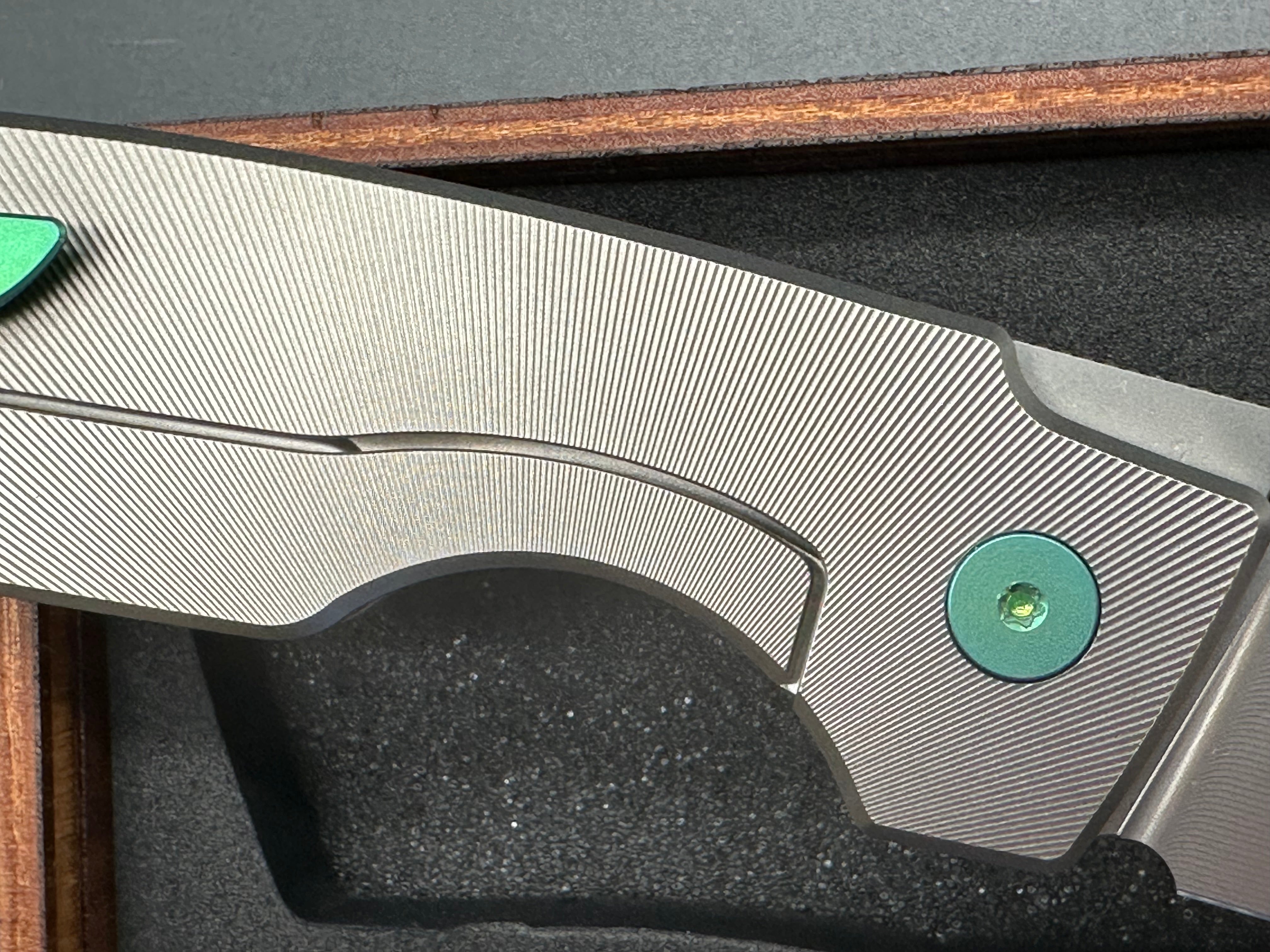 Rob Johnson Cedar Custom Build #430 - Zirblasted Micromilled Vanax Blade / Zirblasted Radial Pattern Titanium Scales with Green Hardware zirc blasted Vanax