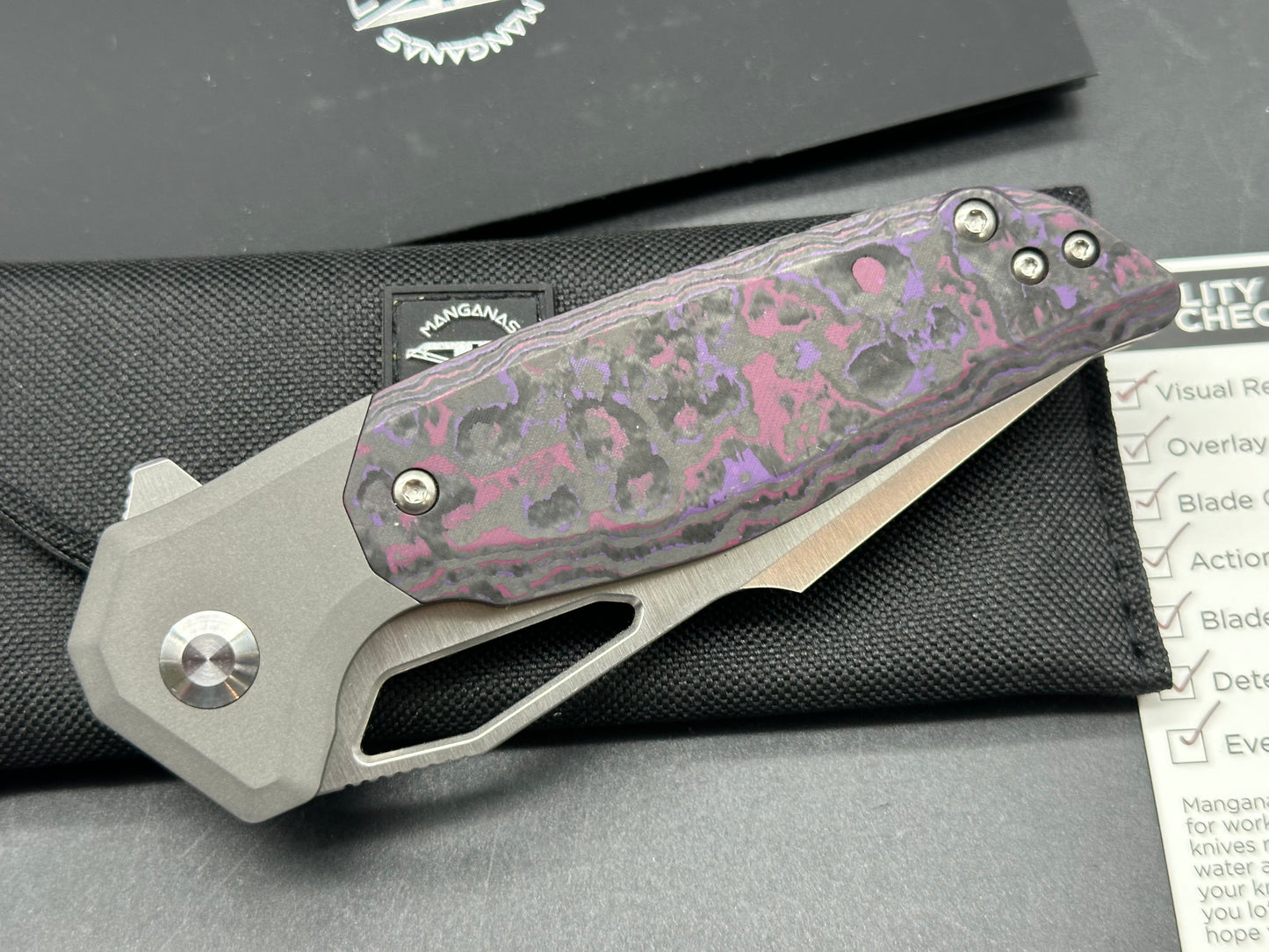 Manganas Steel Caimano/Grey Ti liners & Bolster w/Purple Fat Carbon Inlays Satin S35VN