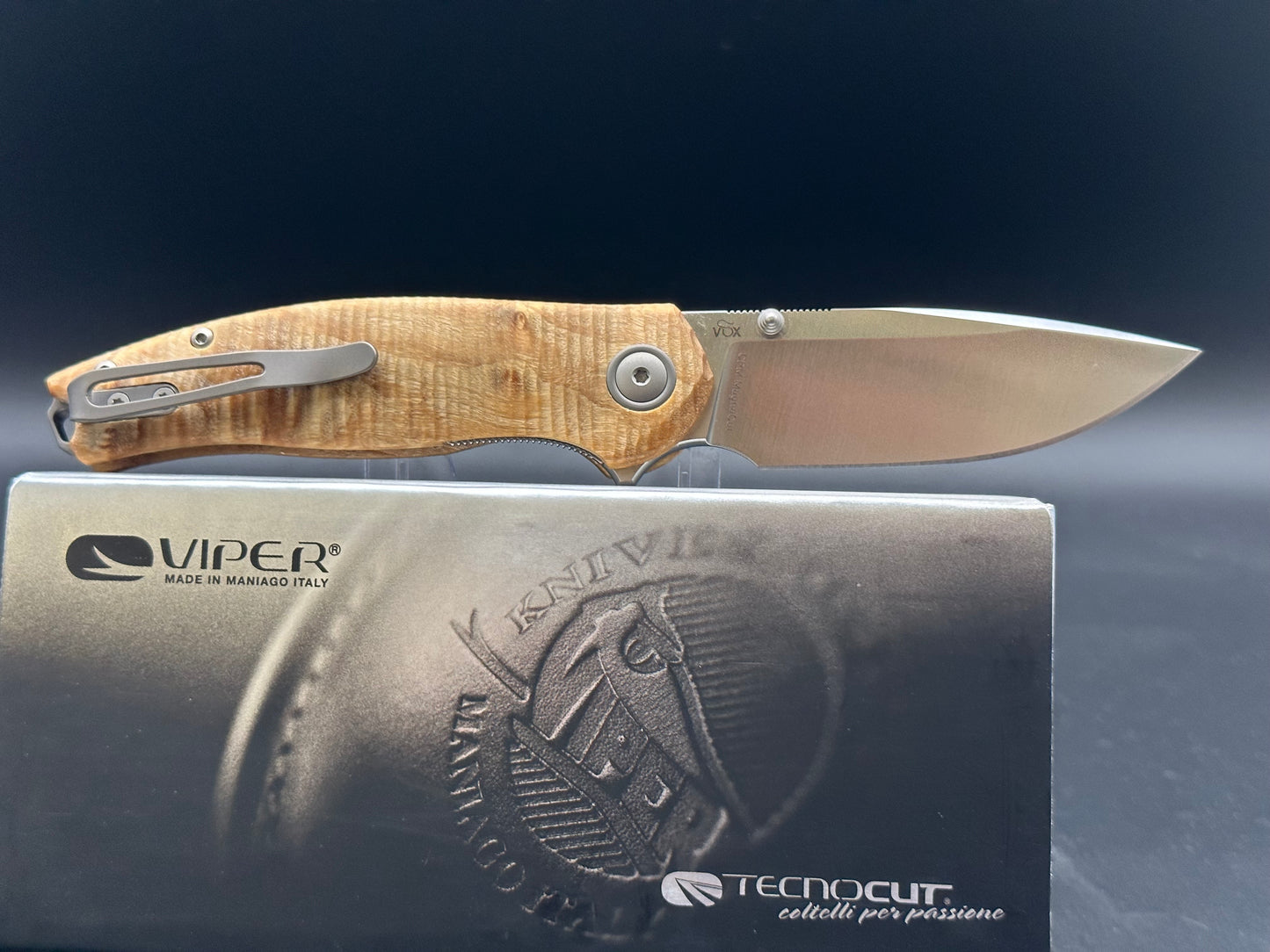 Viper Vale Magnacut Liner Lock Flamed Poplar Wood - LNIB