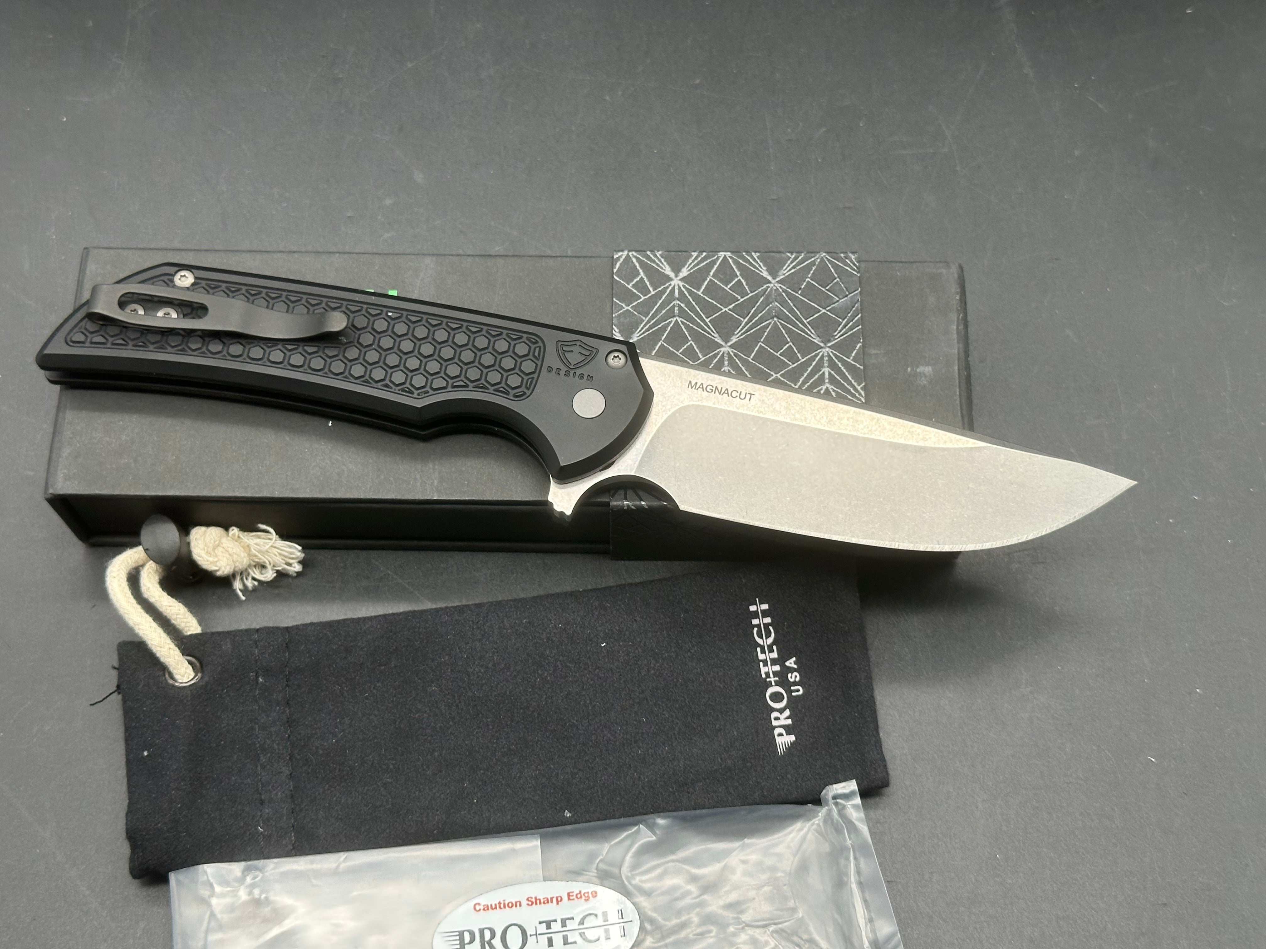 ProTech Mordax (MX105), Stonewashed MagnaCut Blade, Black Aluminum Honeycomb Textured Handles