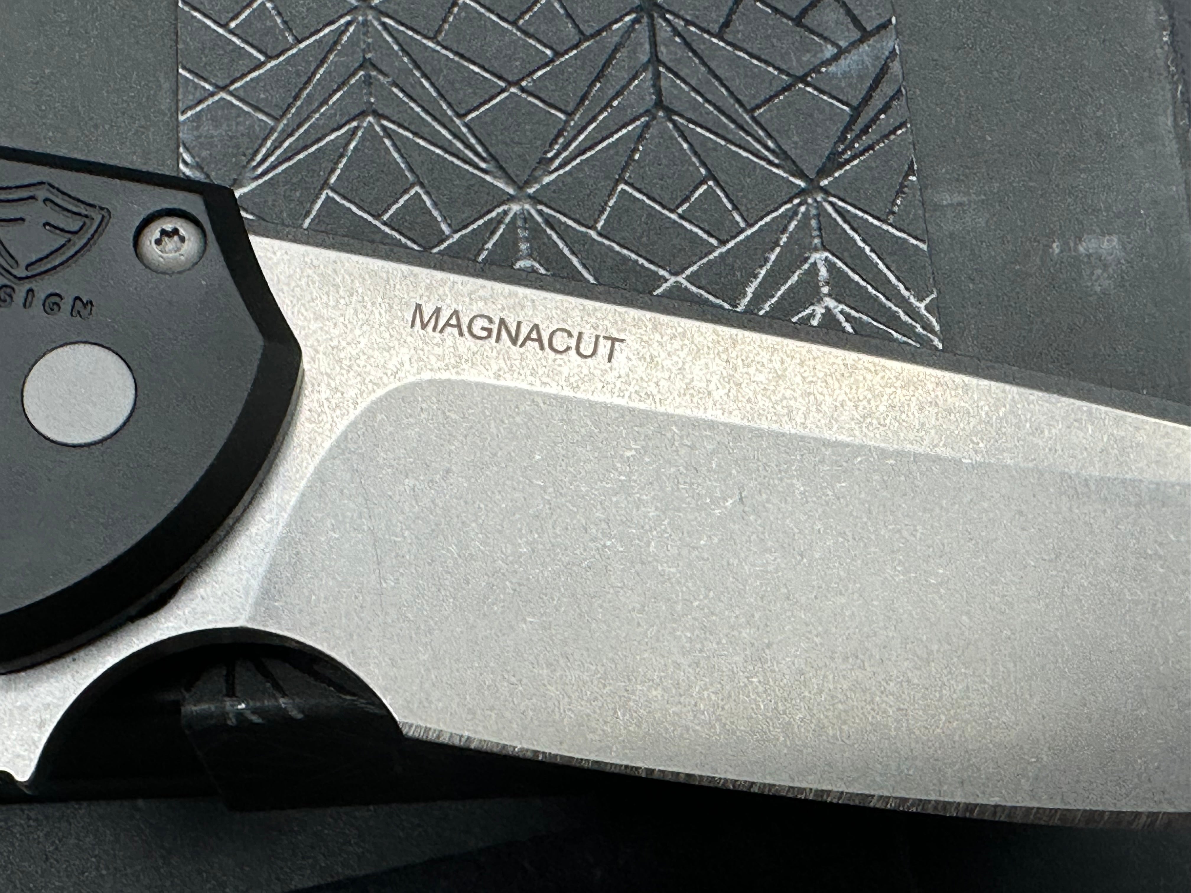 ProTech Mordax (MX105), Stonewashed MagnaCut Blade, Black Aluminum Honeycomb Textured Handles