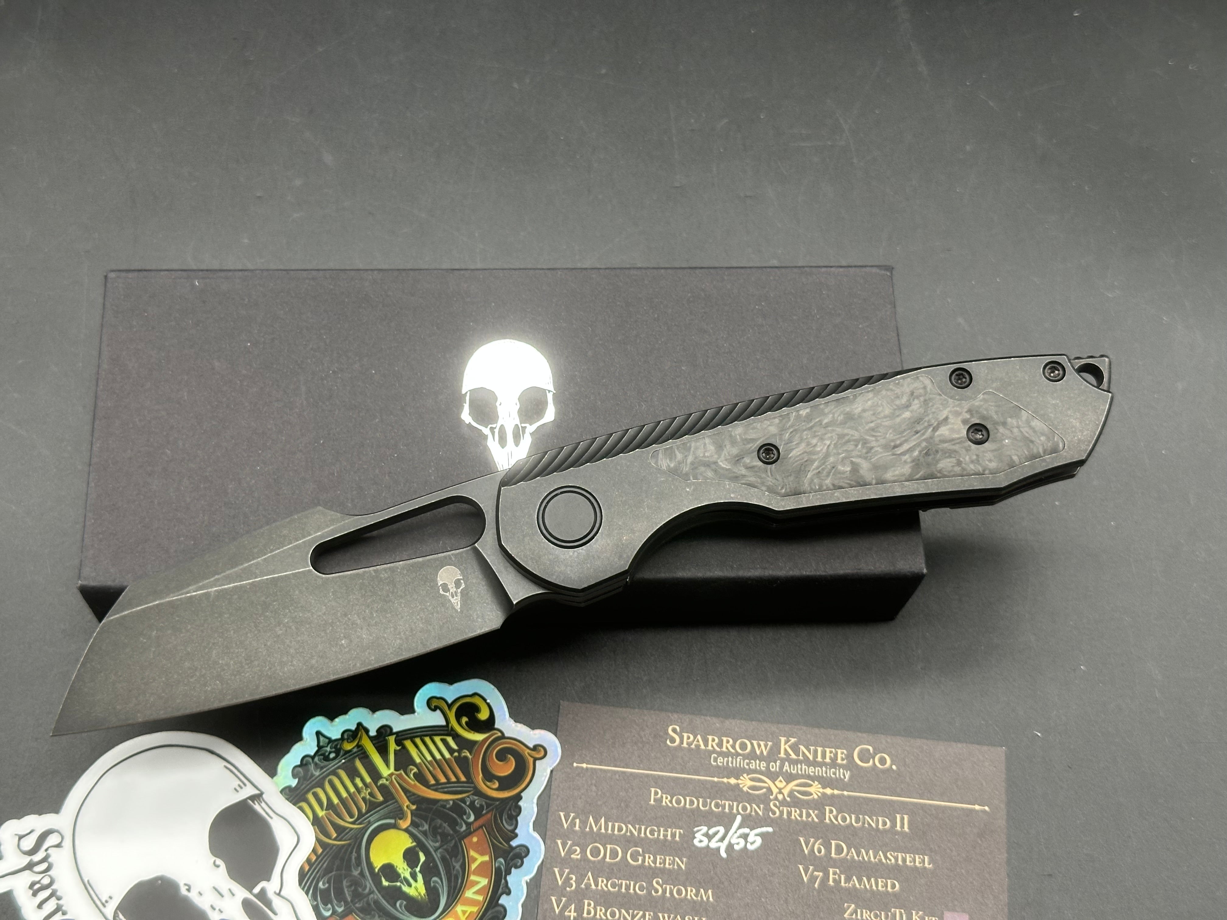 Sparrow Knife Co. Production Strix Round II (V1 Midnight) #32/55, Black Stonewashed DLC Hollow-Ground MagnaCut Blade