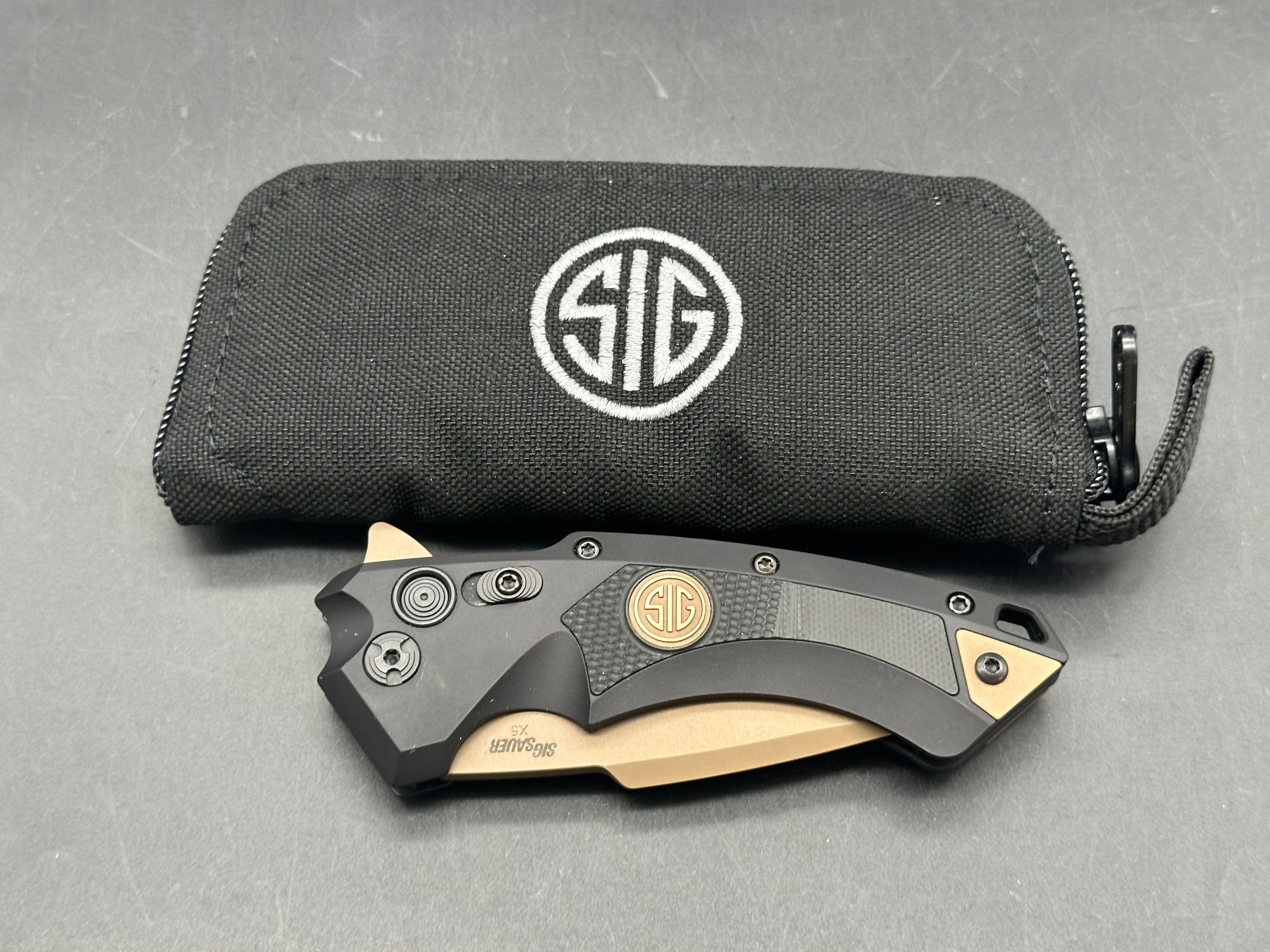 Hogue Sig Sauer X5 Black aluminum CPM-154 blade