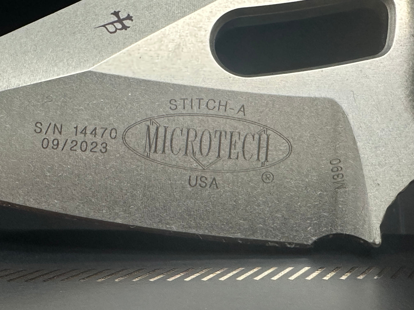 Microtech Stitch Automatic Knife Black (3.75" Stonewash) 169-10