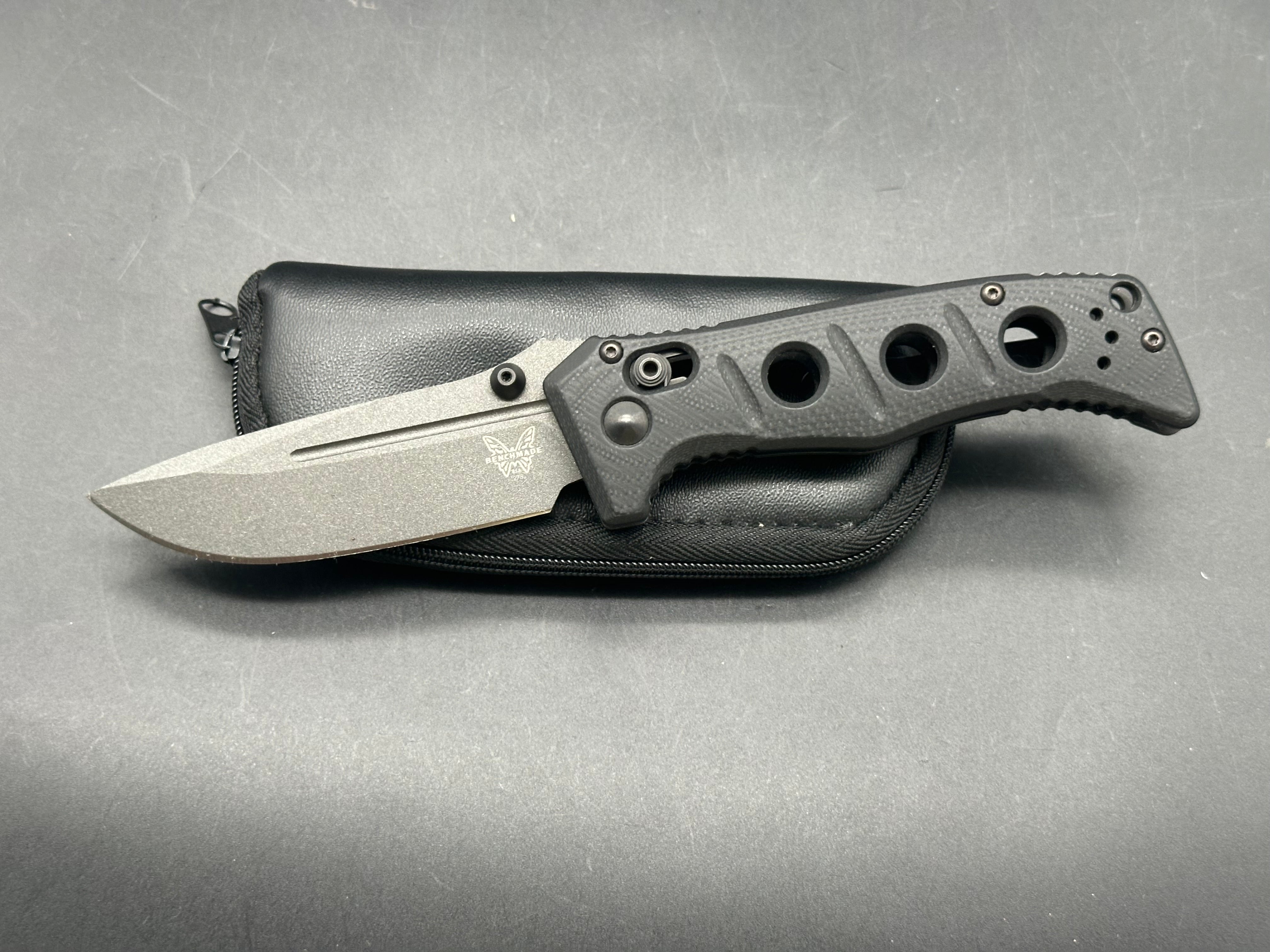 Benchmade Mini Adamas Black G-10 Handle Gray Cerakote CPM-CRUWEAR (3.30” DP) Blade