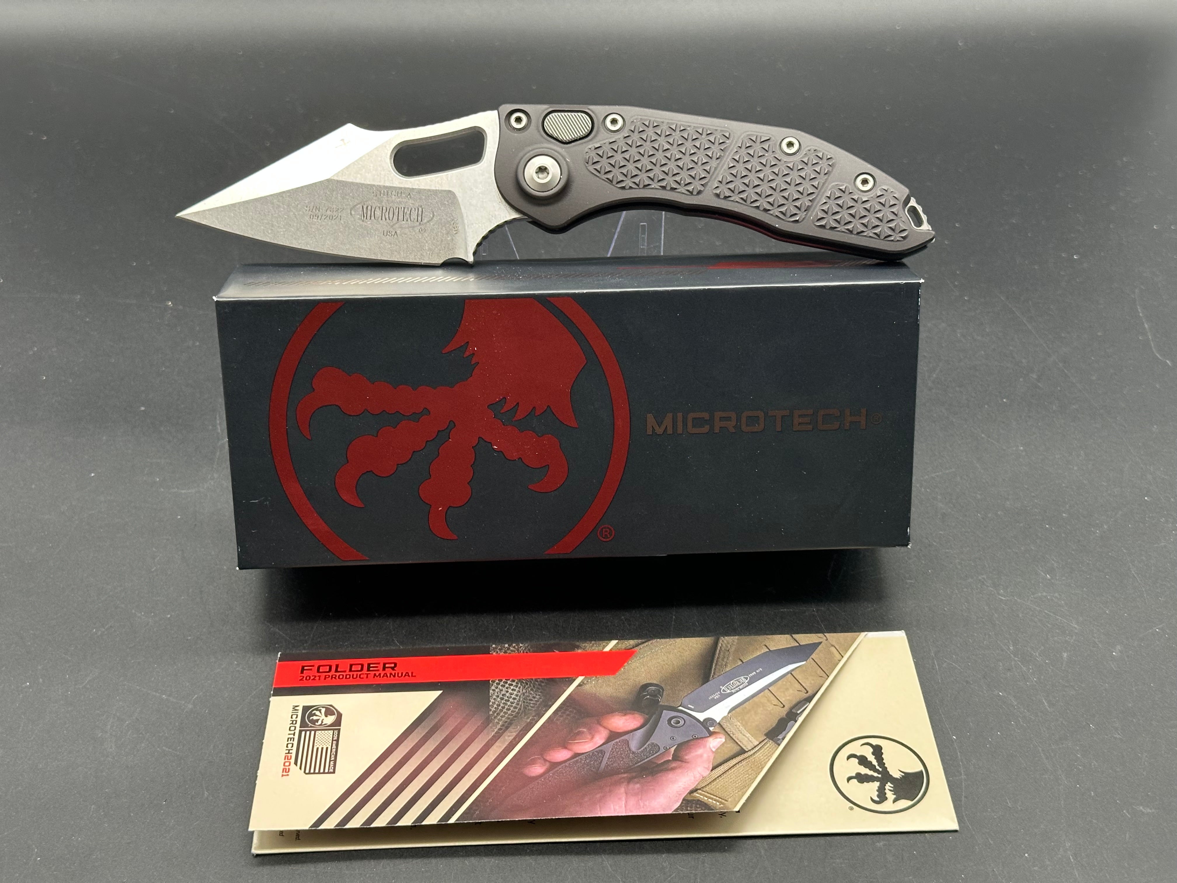 Microtech Stitch Automatic stone wash blade