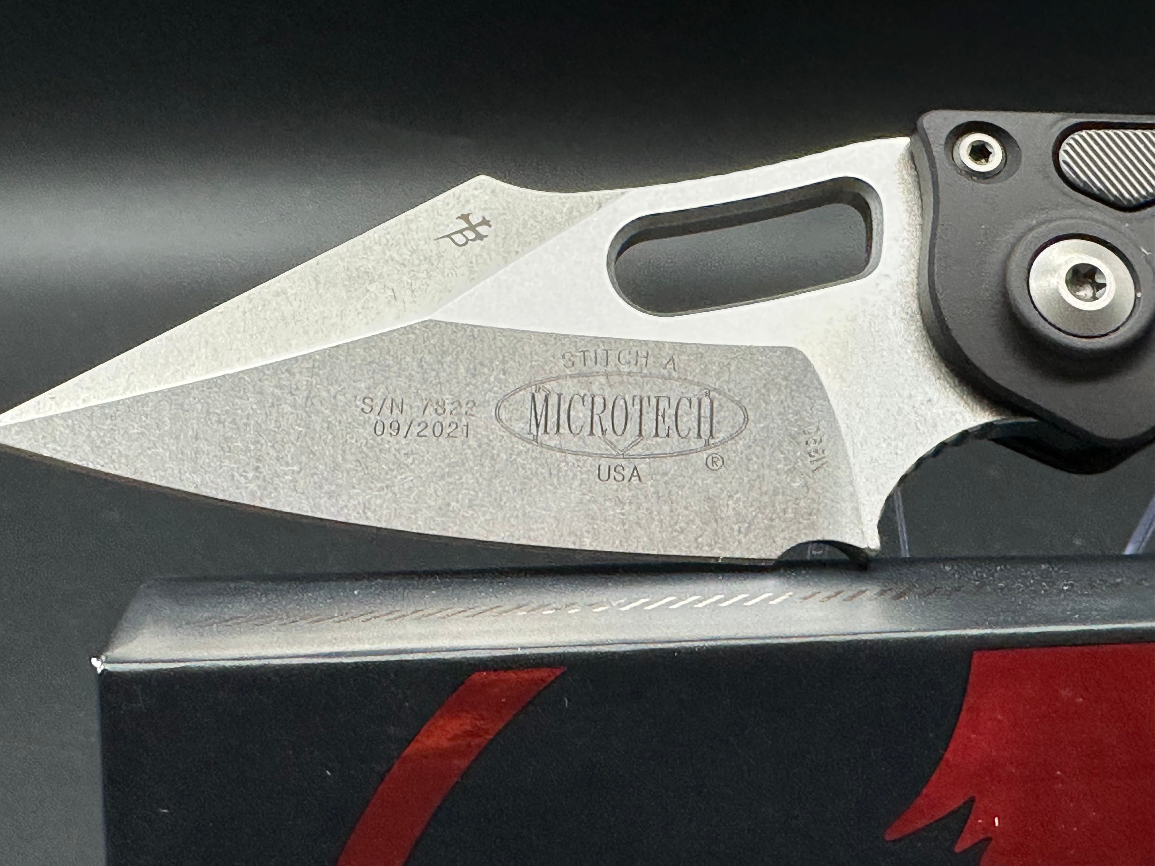 Microtech Stitch Automatic stone wash blade