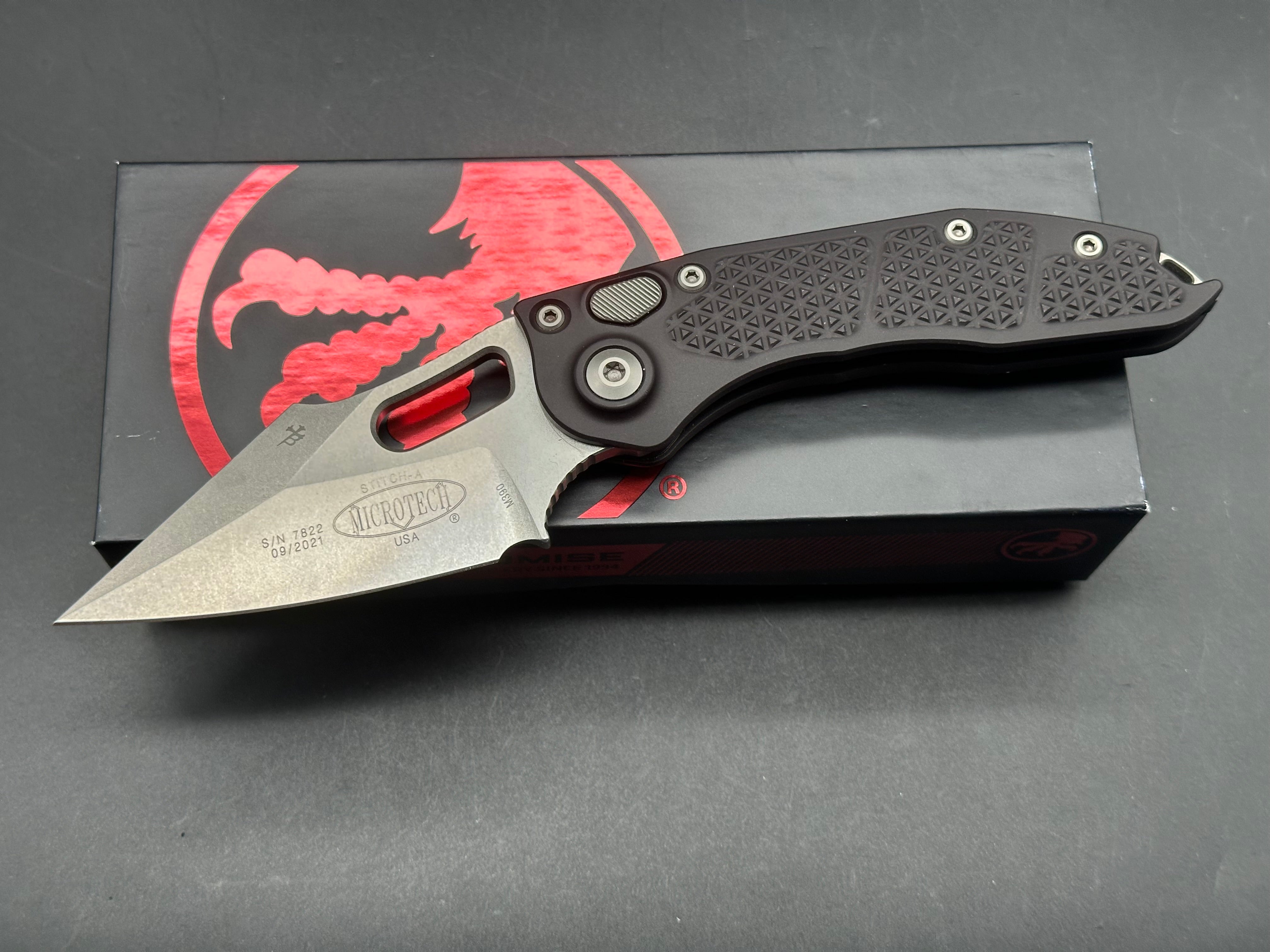 Microtech Stitch Automatic stone wash blade