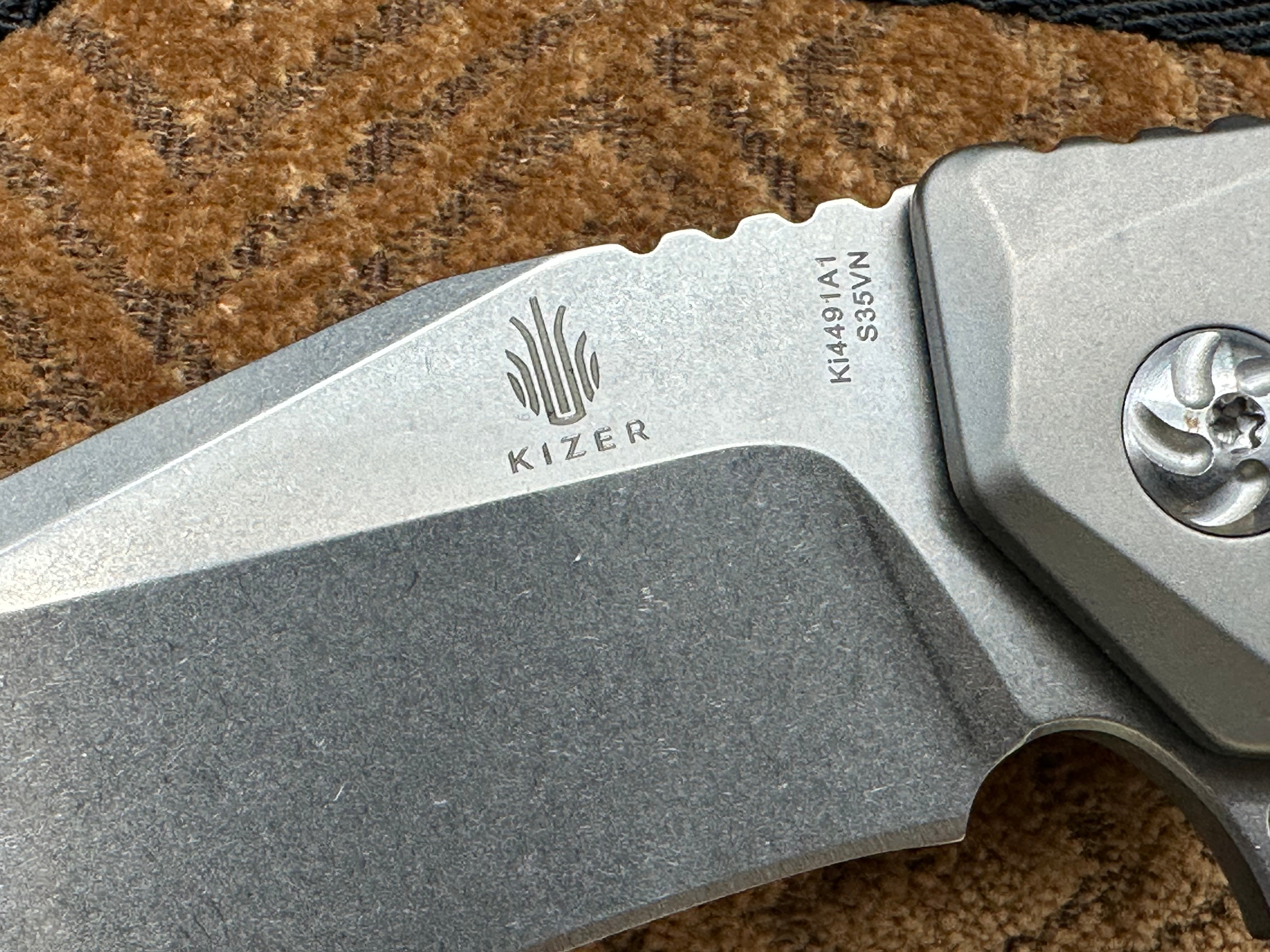 Kizer Uprising Titanium Handle, CPM-S35VN (3.625” SW CP) Blade