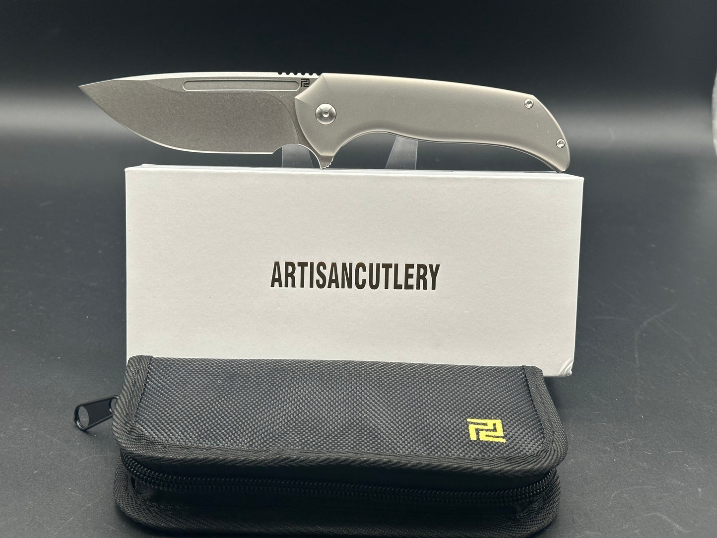 ARTISAN CUTLERY TRUX POCKET KNIFE TITANIUM HANDLE S35VN BLADE STEEL 1861G-GY