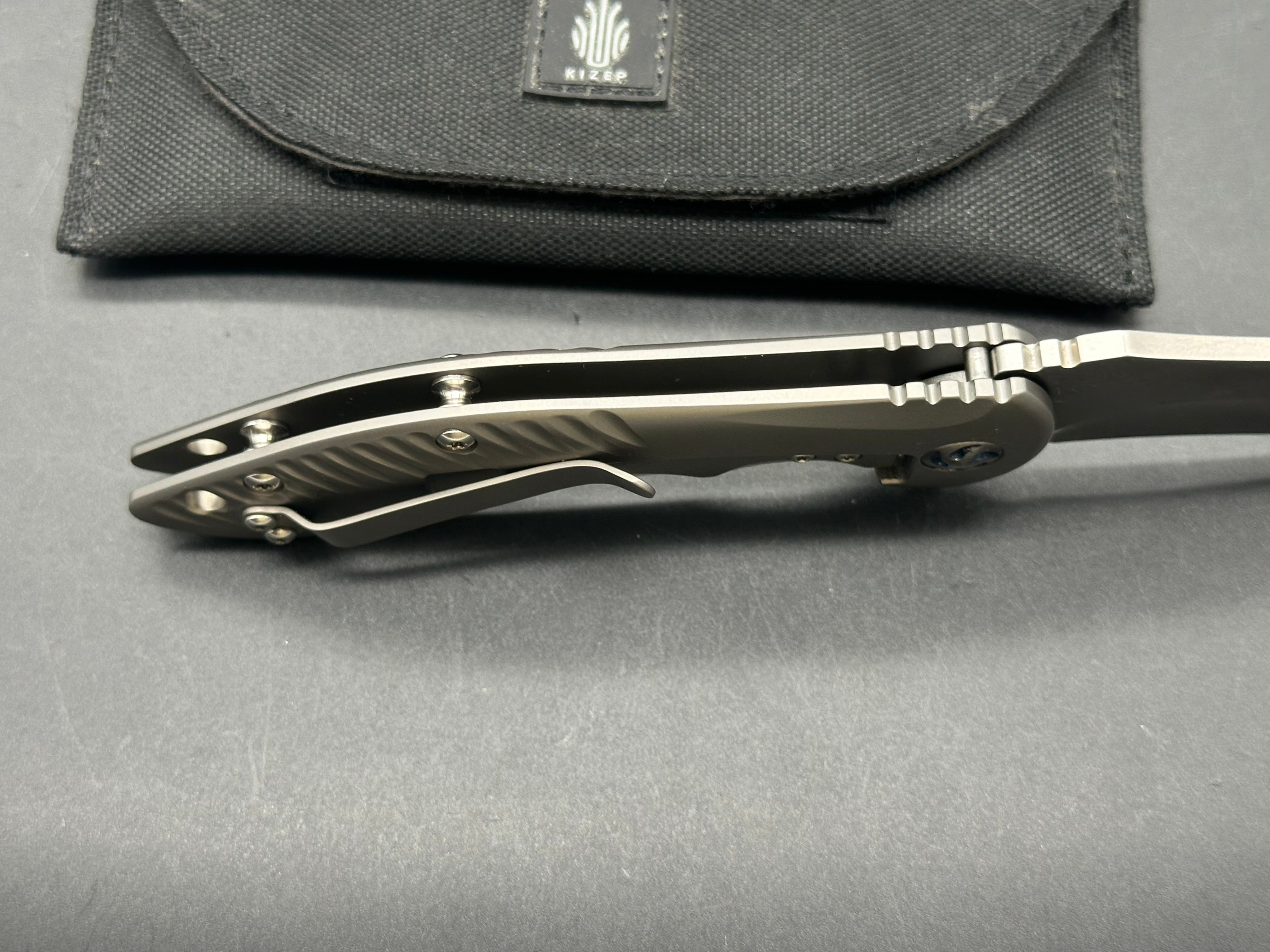 Kizer Alter Ego Titanium Handle, Blue Anodized Hardware, CPM-S35VN (3.50” SW DP) Blade