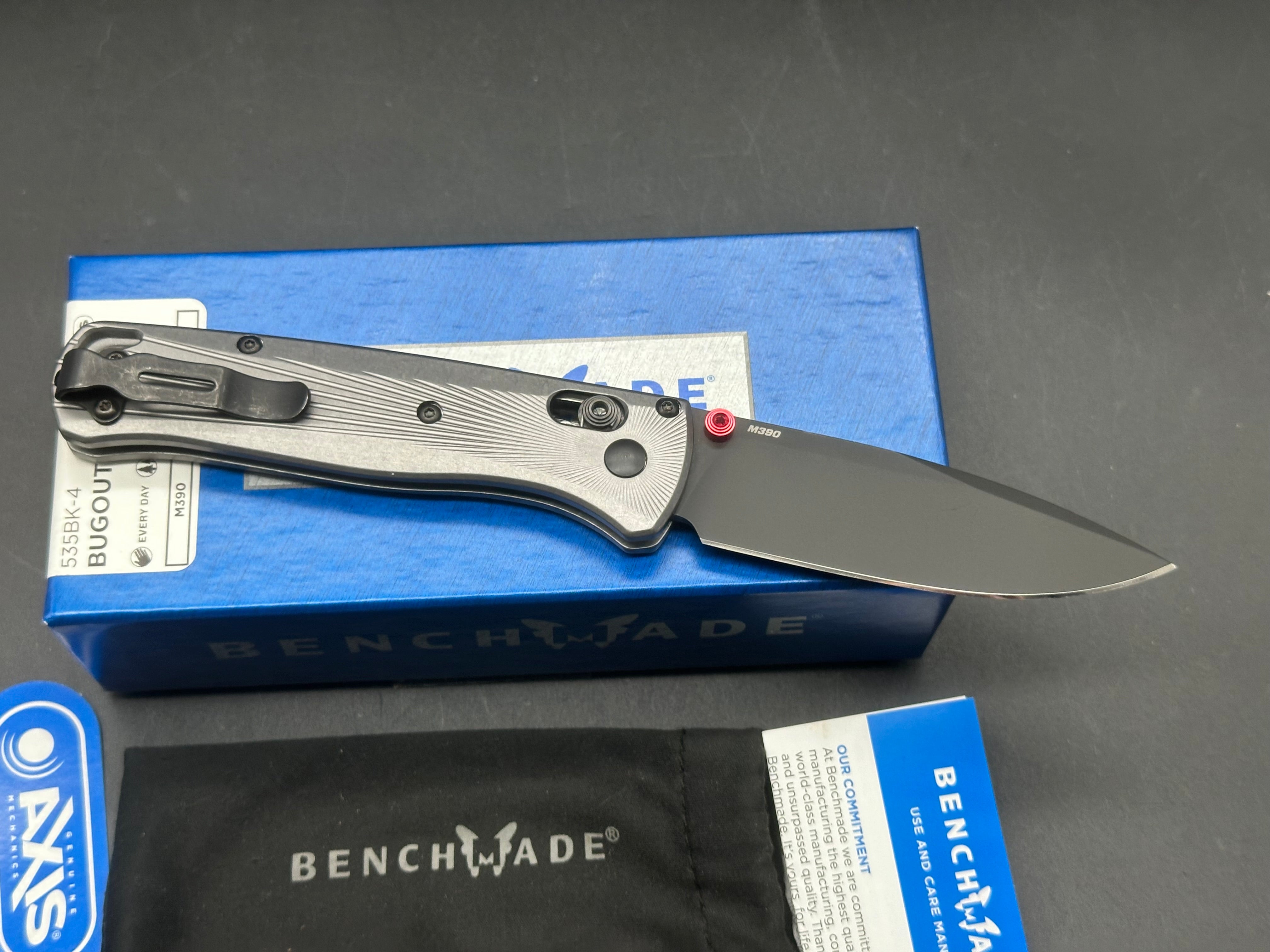 Benchmade Bugout in M390 and Aluminun milled scales