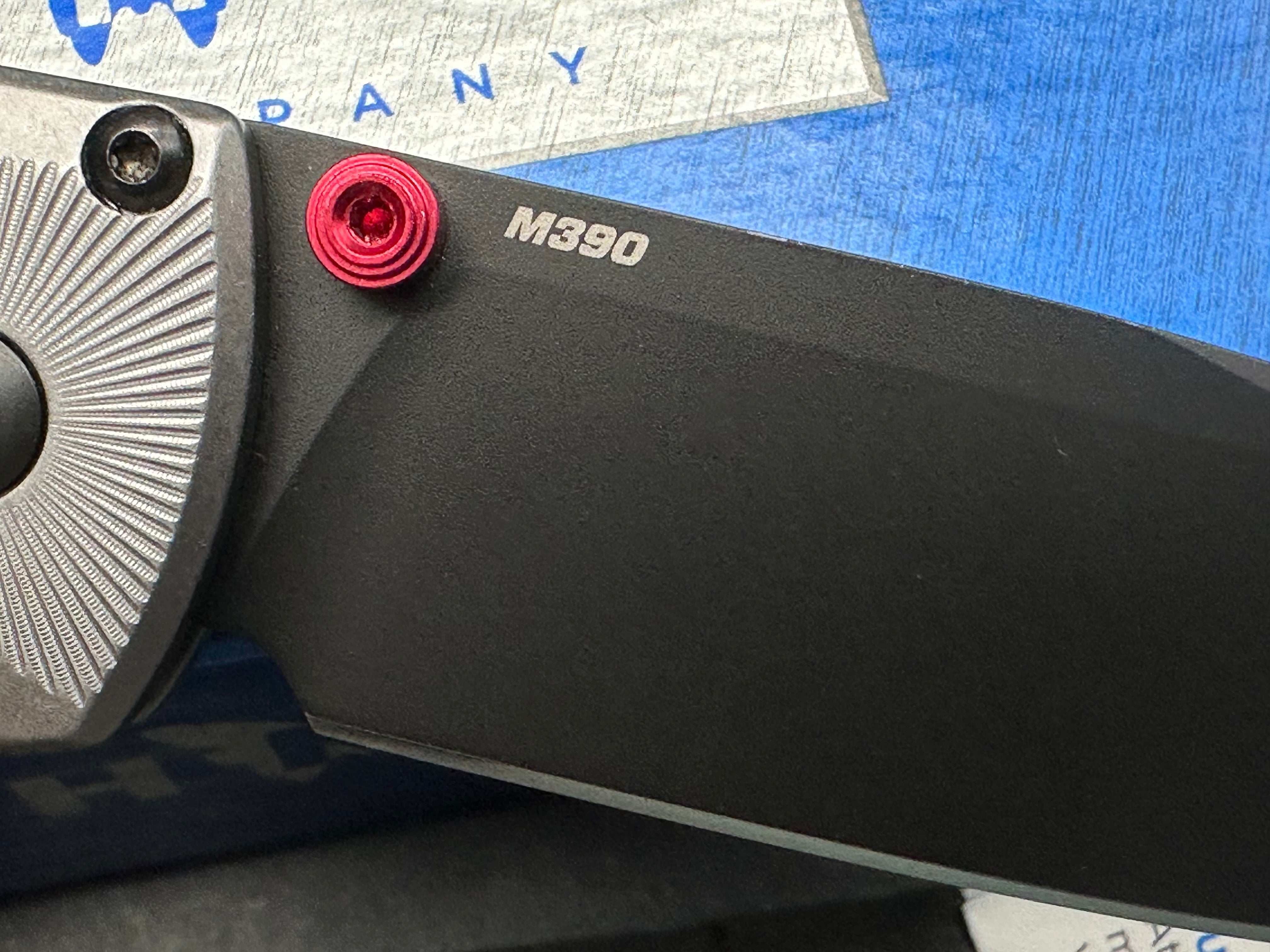 Benchmade Bugout in M390 and Aluminun milled scales