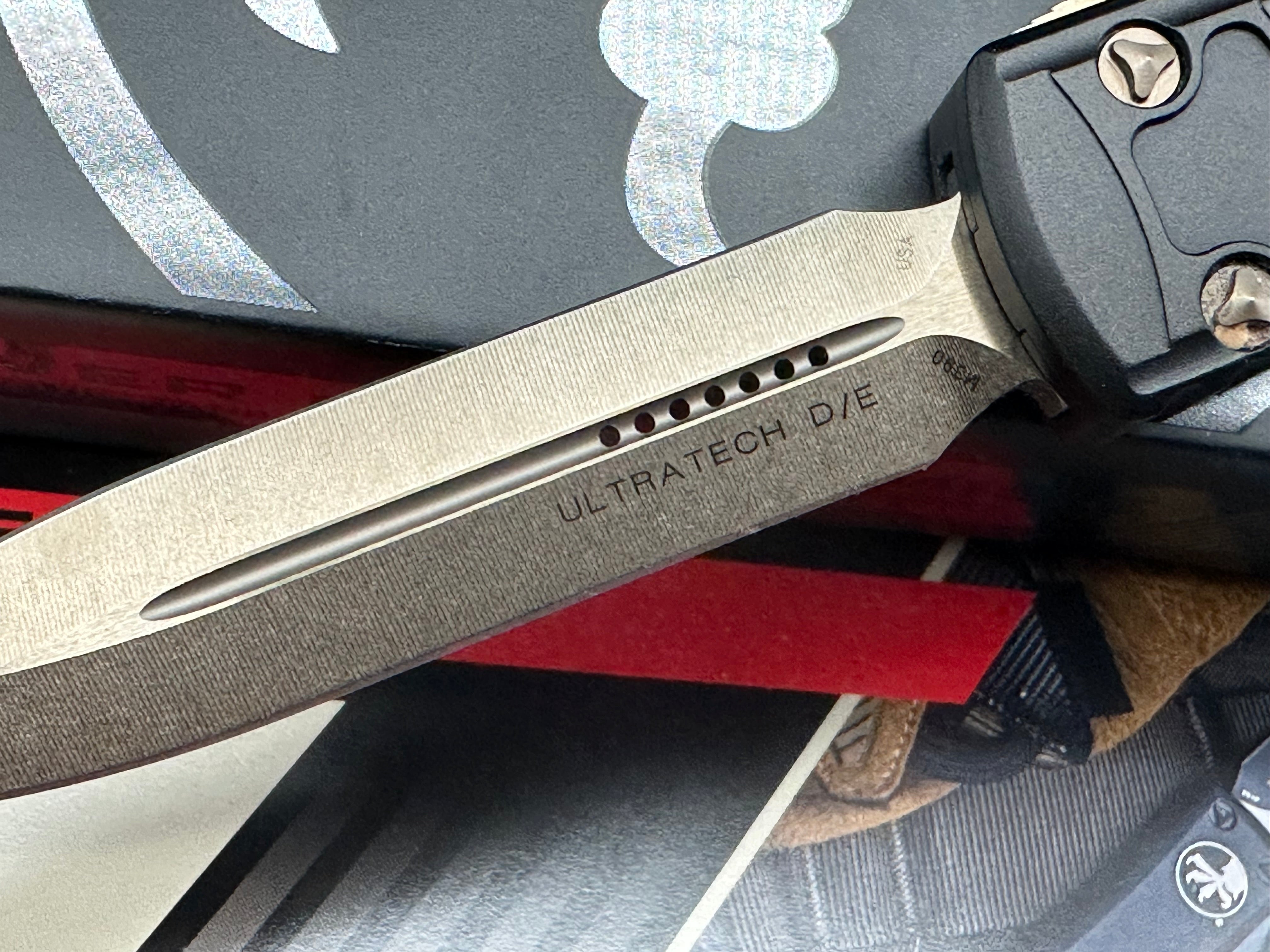 Microtech Ultratech 2 II D/E Signature Series Bronze Standard