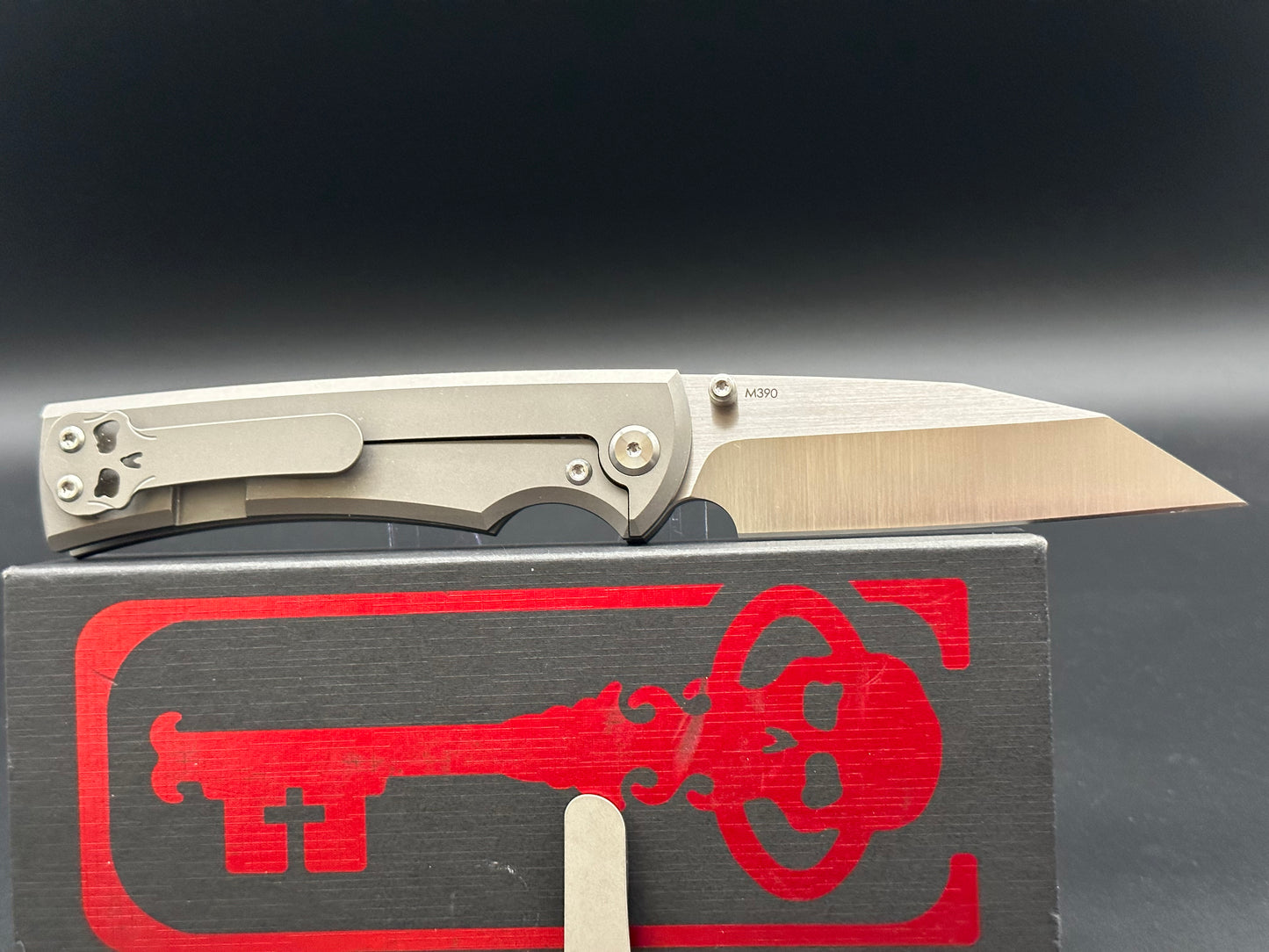 Chaves Ultramar Sangre Street Flipper Knife Titanium Warncliffe