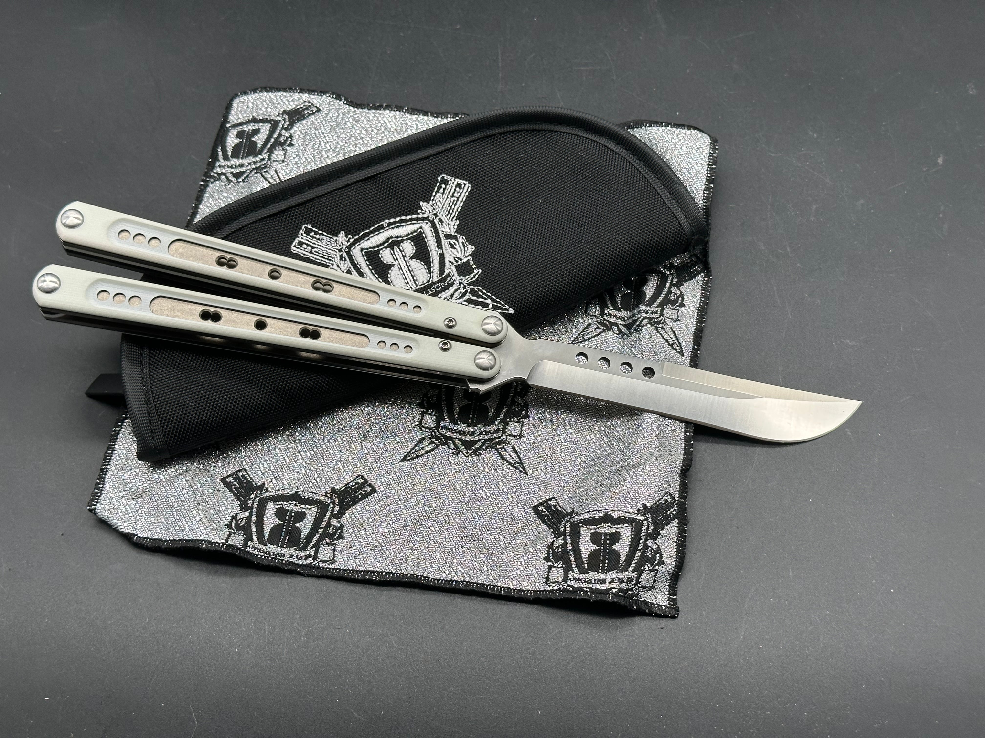 Black Balisong - Rebola 1st Edition (Serial #02)/White G-10 + Ti liner