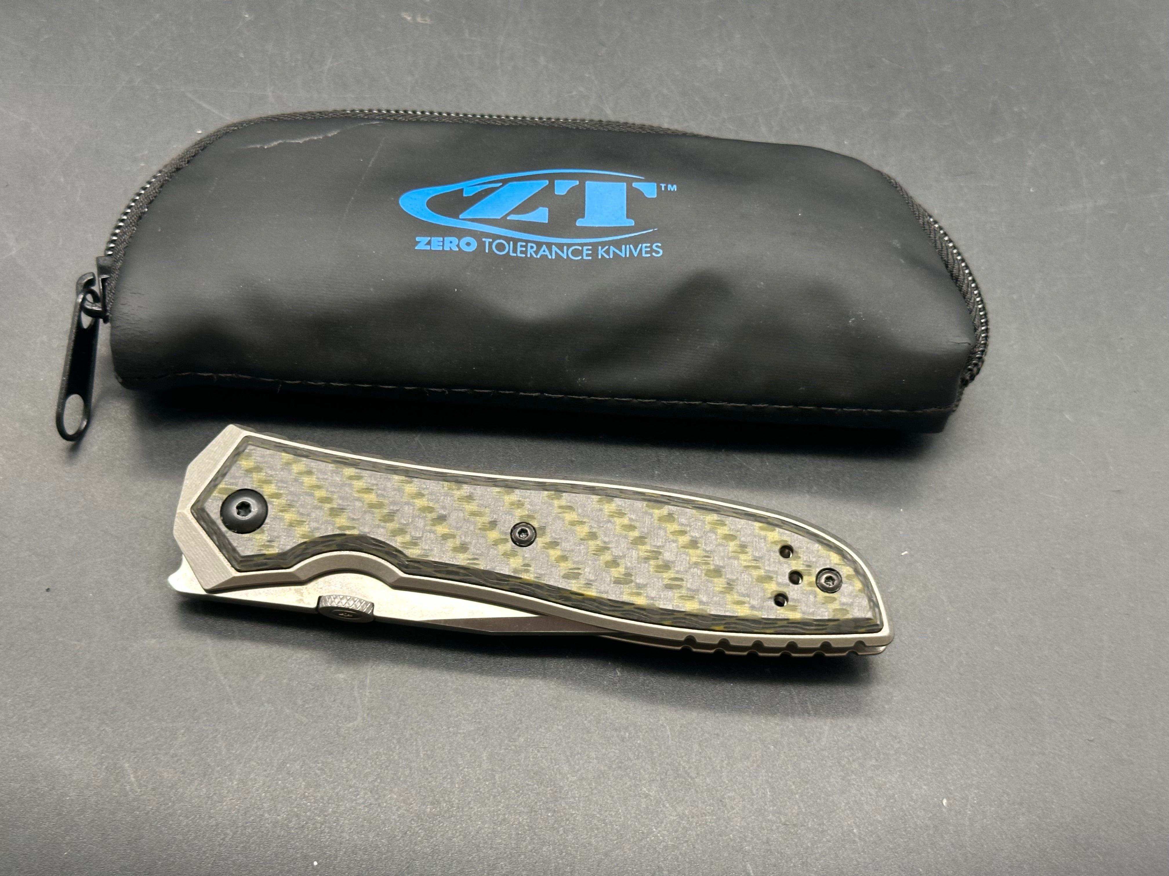 Zero Tolerance Emerson 0640 Carbon Fiber/Titanium Handle, CPM-20CV (3.75” Satin CP) Blade