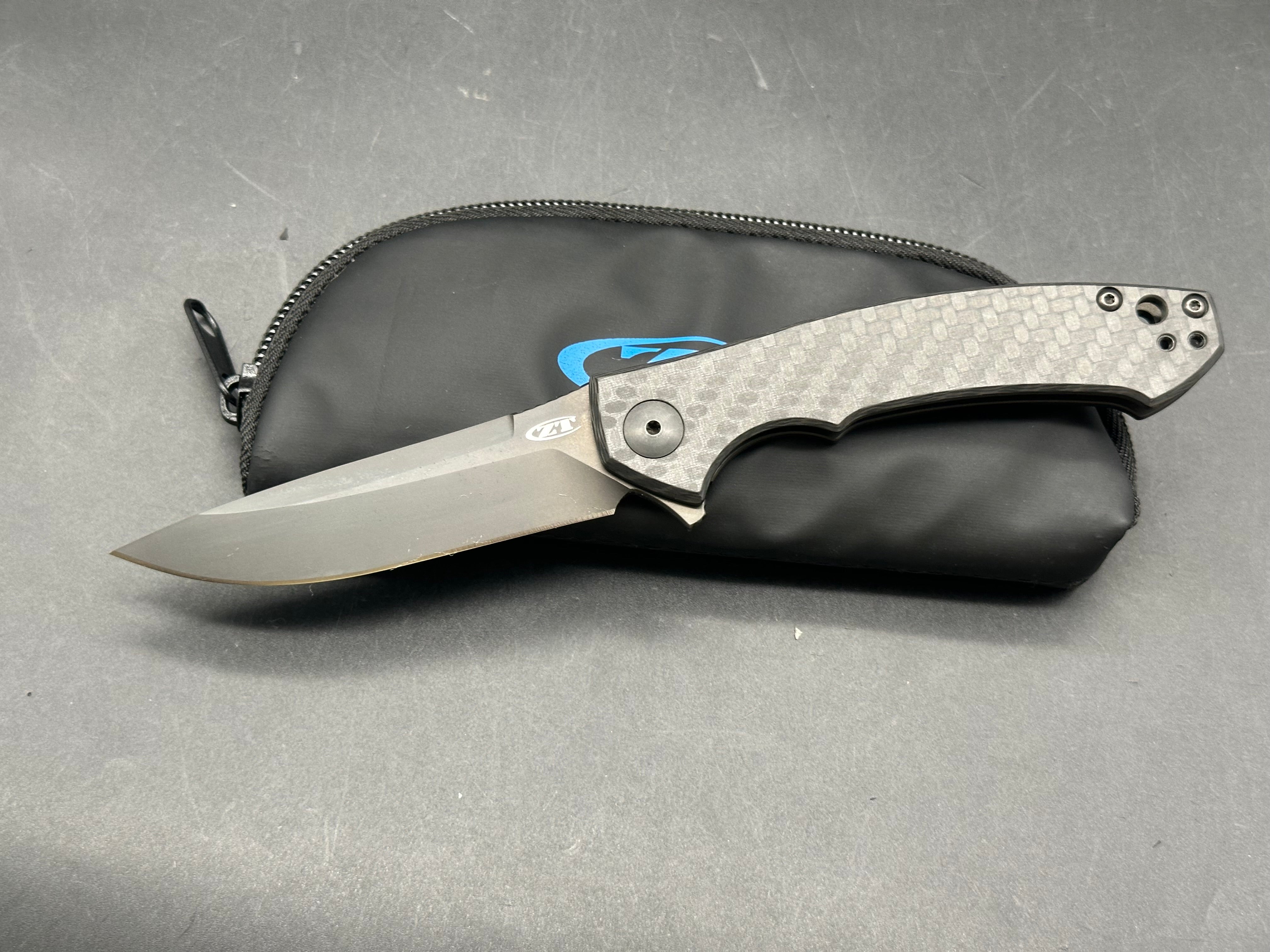Zero Tolerance 0450CF Carbon Fiber/Titanium Handle, CPM-S35VN Black SW (3.25” DP) Blade