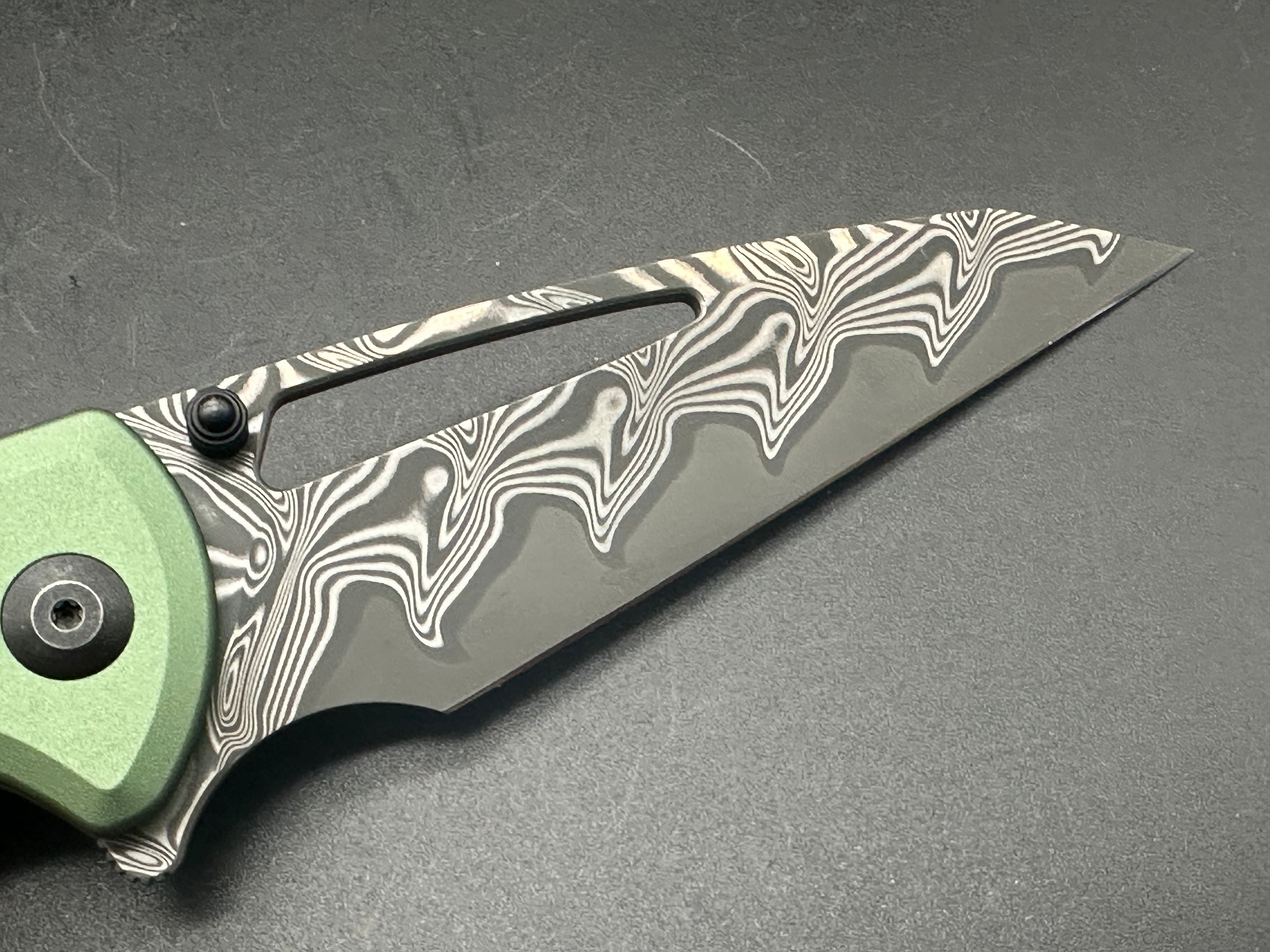 CIVIVI SENTINEL STRIKE GREEN ALUMINUM/BLACK HANDLE DAMASCUS REVERSE TANTO