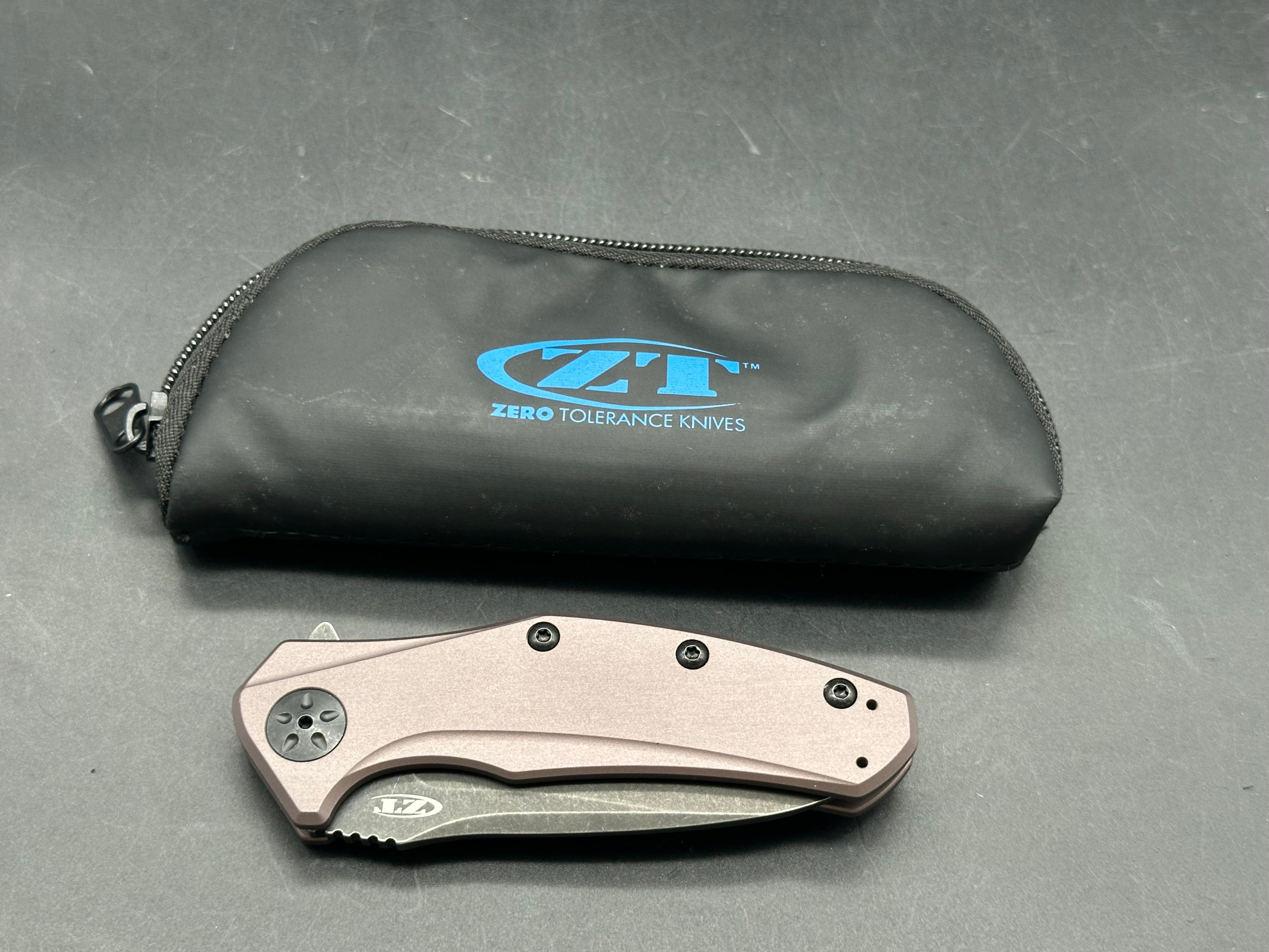 Zero Tolerance 0770GRYBW Gray Anodized Aluminum Handle, CPM-S35VN Black SW (3.25” DP) Blade