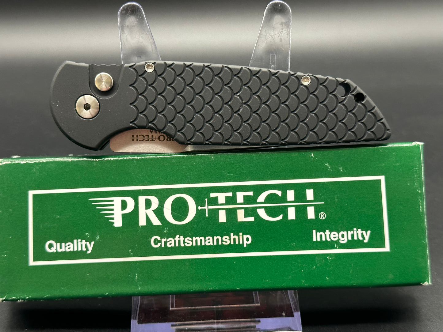 ProTech Tactical Response TR-3 X1 Automatic Knife Fish Scale