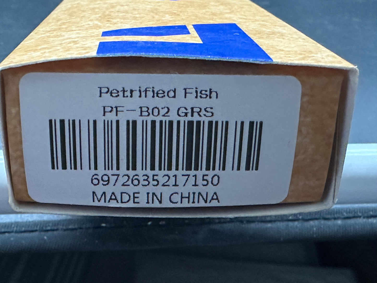 PETRIFIED FISH LOCO FLIPPER POCKET KNIFE GREEN G10 HANDLE D2 PLAIN EDGE SATIN FINISH B02-GRS