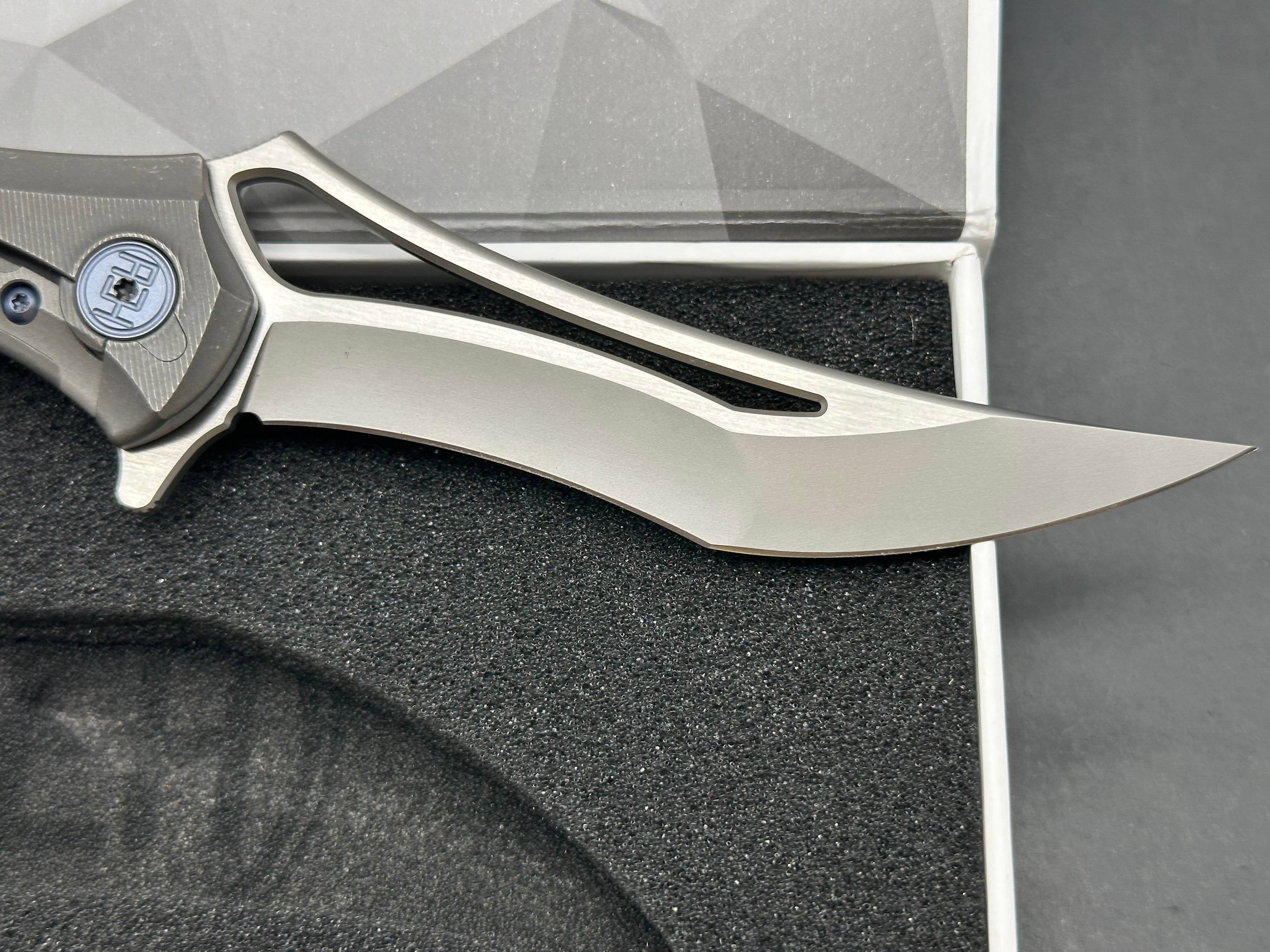 HEA Designs Flame Titanium