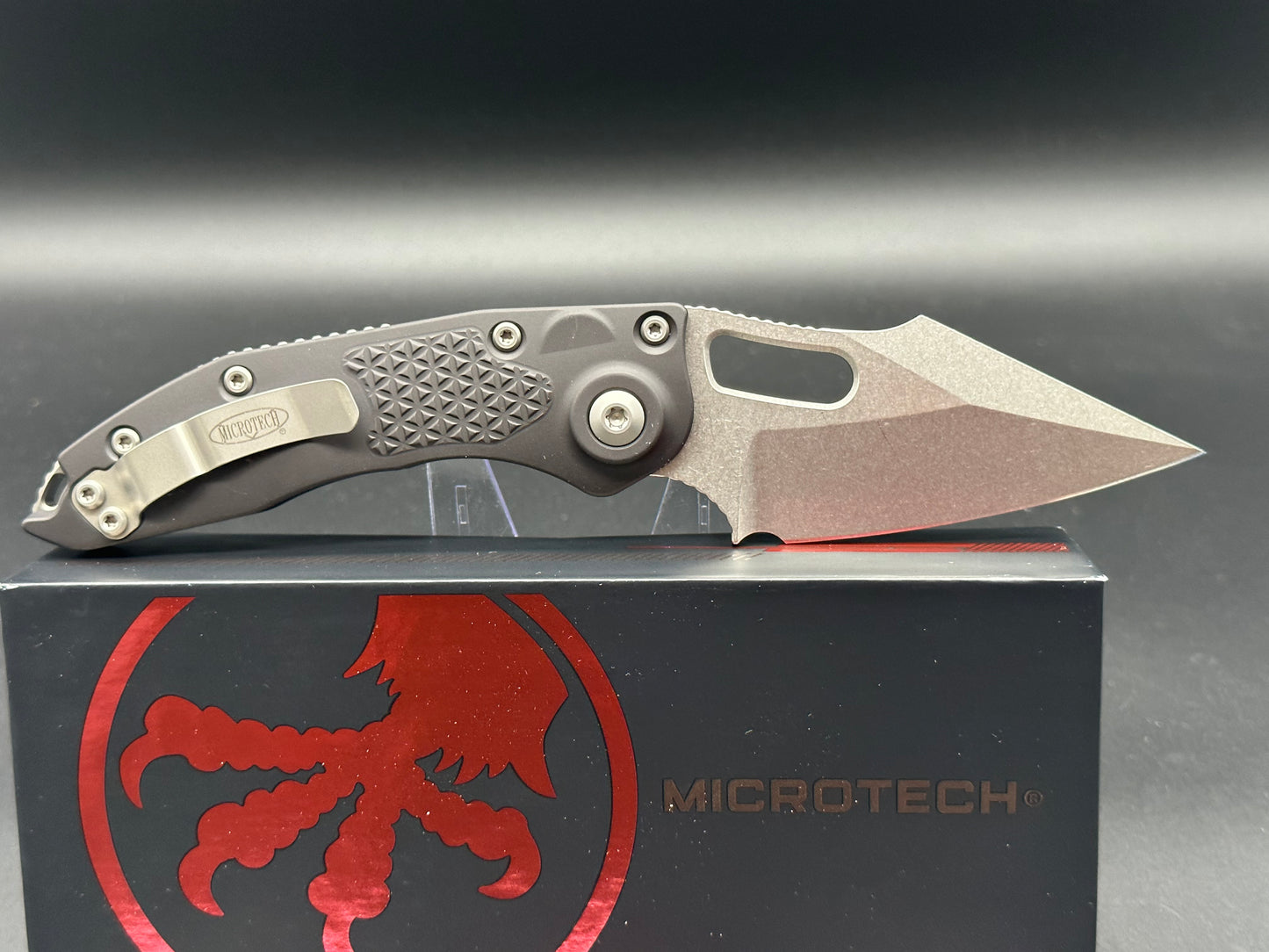 Microtech Stitch Auto – A Stonewash Standard 169-10