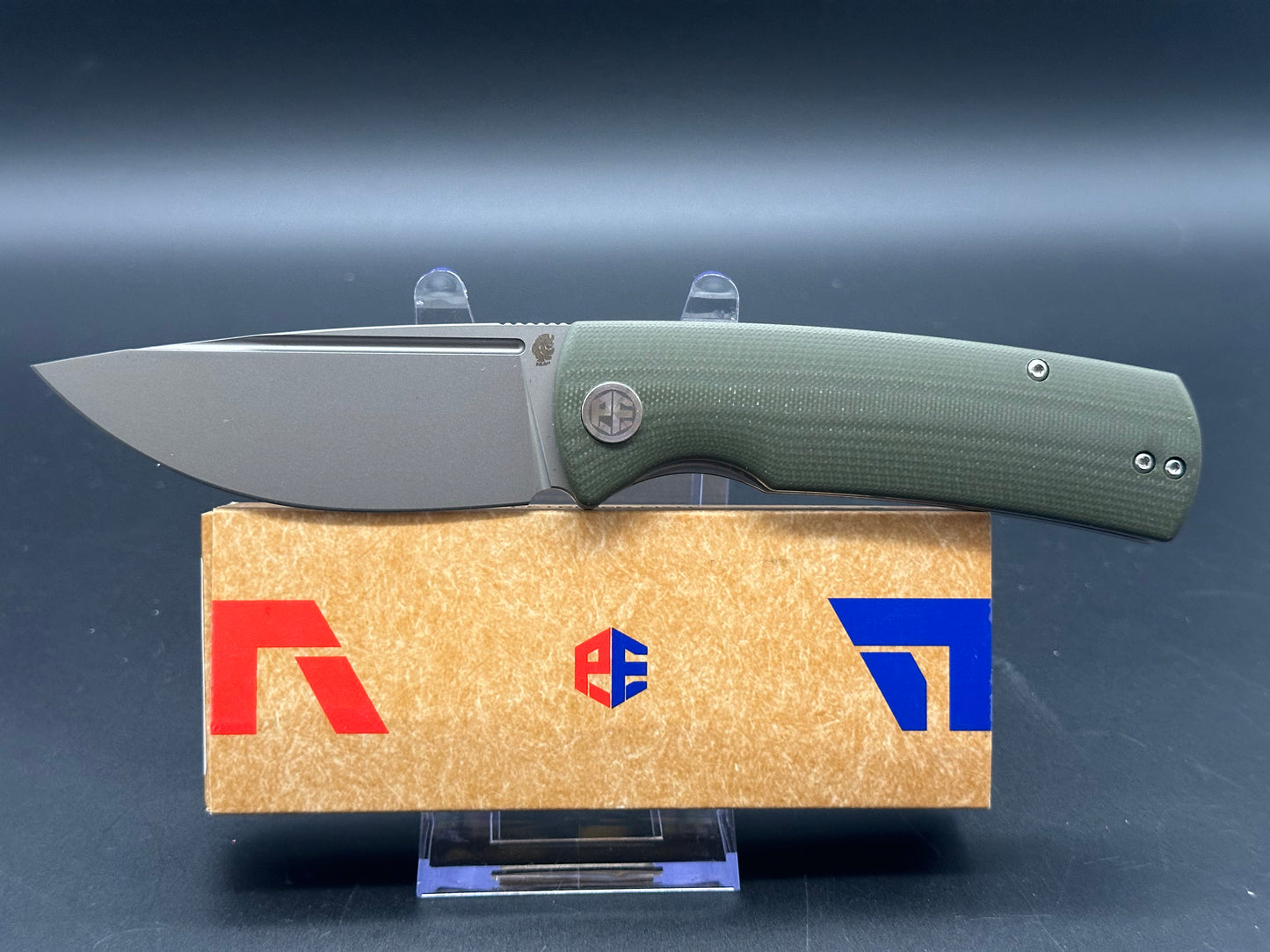 PETRIFIED FISH BELUGA FOLDING KNIFE GREEN G10 HANDLE K110 PLAIN EDGE SANDBLAST FINISH