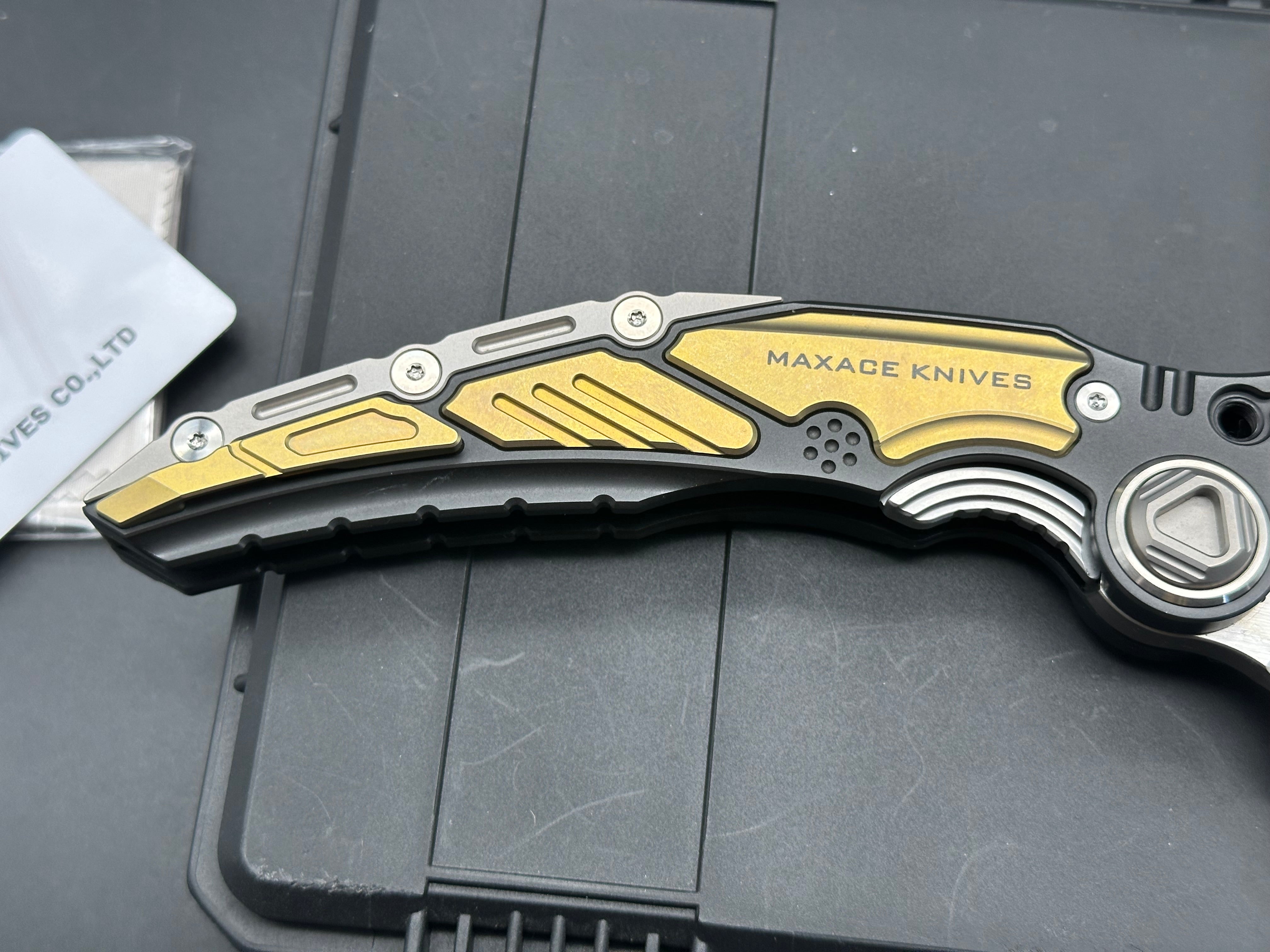 Maxace + Midnight Cat - Titanis/Black + Gold Titanium Handle