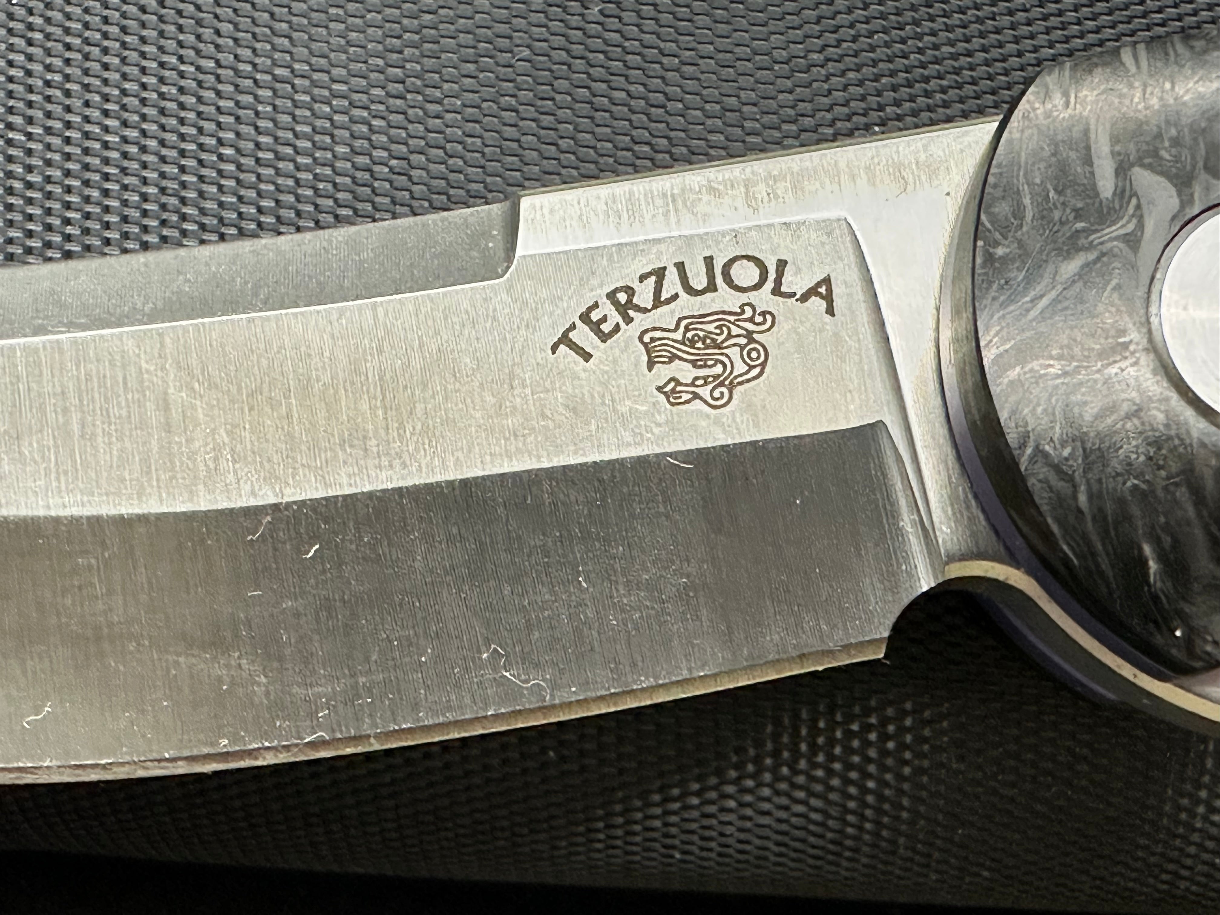 Drop Terzuola design Cyrus Persian: Bob Terzuola design. 3.25 inch multi-ground, satin, persian design CPM-S35VN blade
