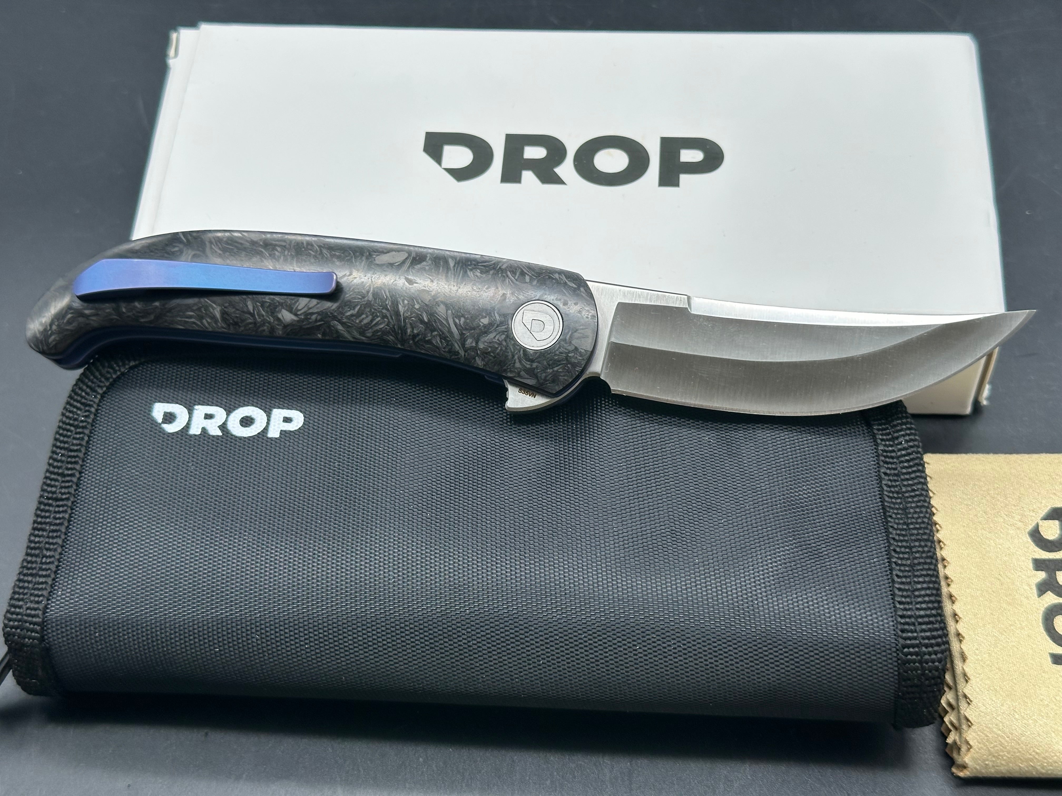 Drop Terzuola design Cyrus Persian: Bob Terzuola design. 3.25 inch multi-ground, satin, persian design CPM-S35VN blade