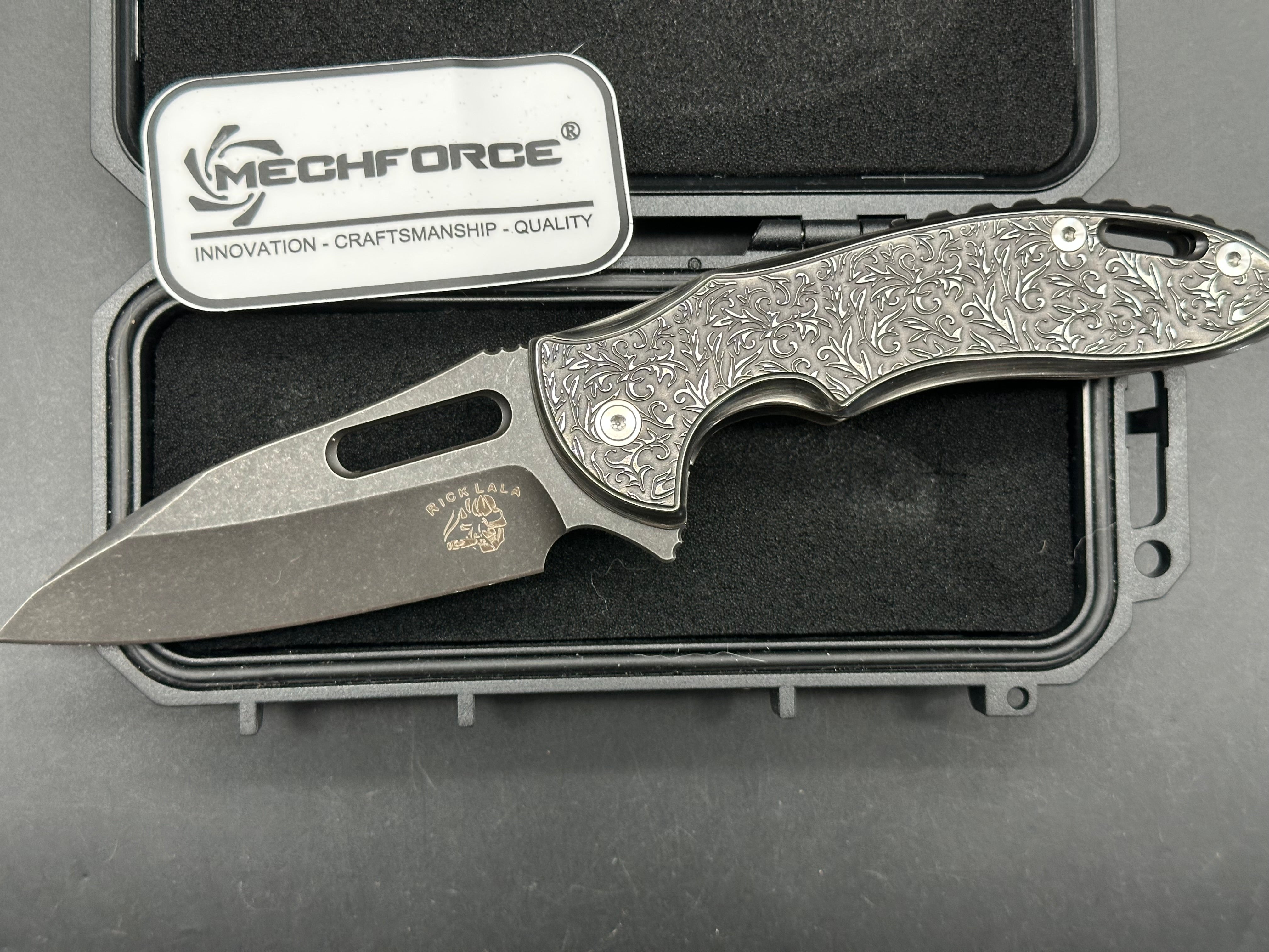 Mechforce + Ricky Lala - Sentry/Black PVD "Scroll Etched" TI Frame/Clip Point/Black PVD M390