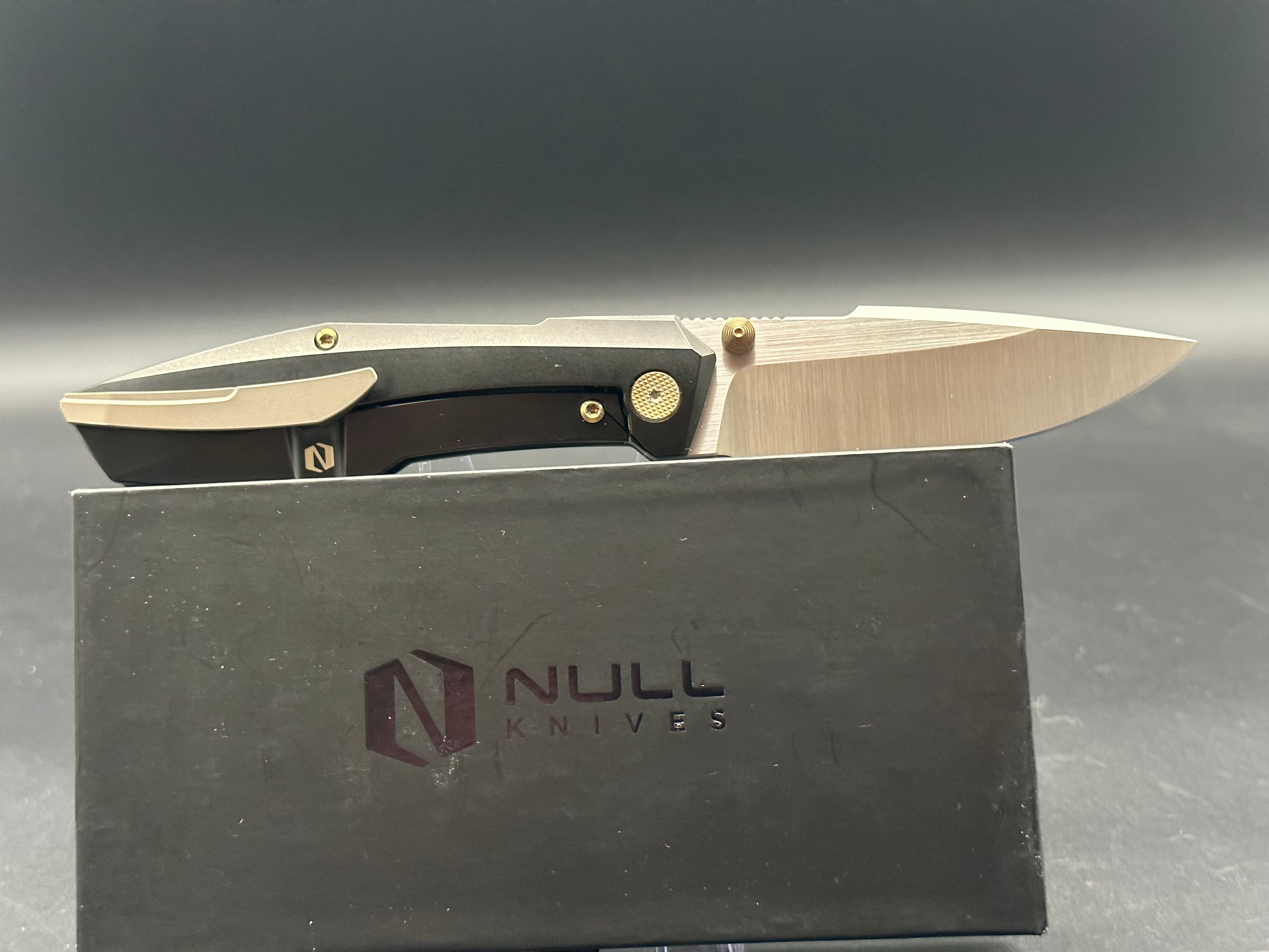 Nulls Knives Raiden