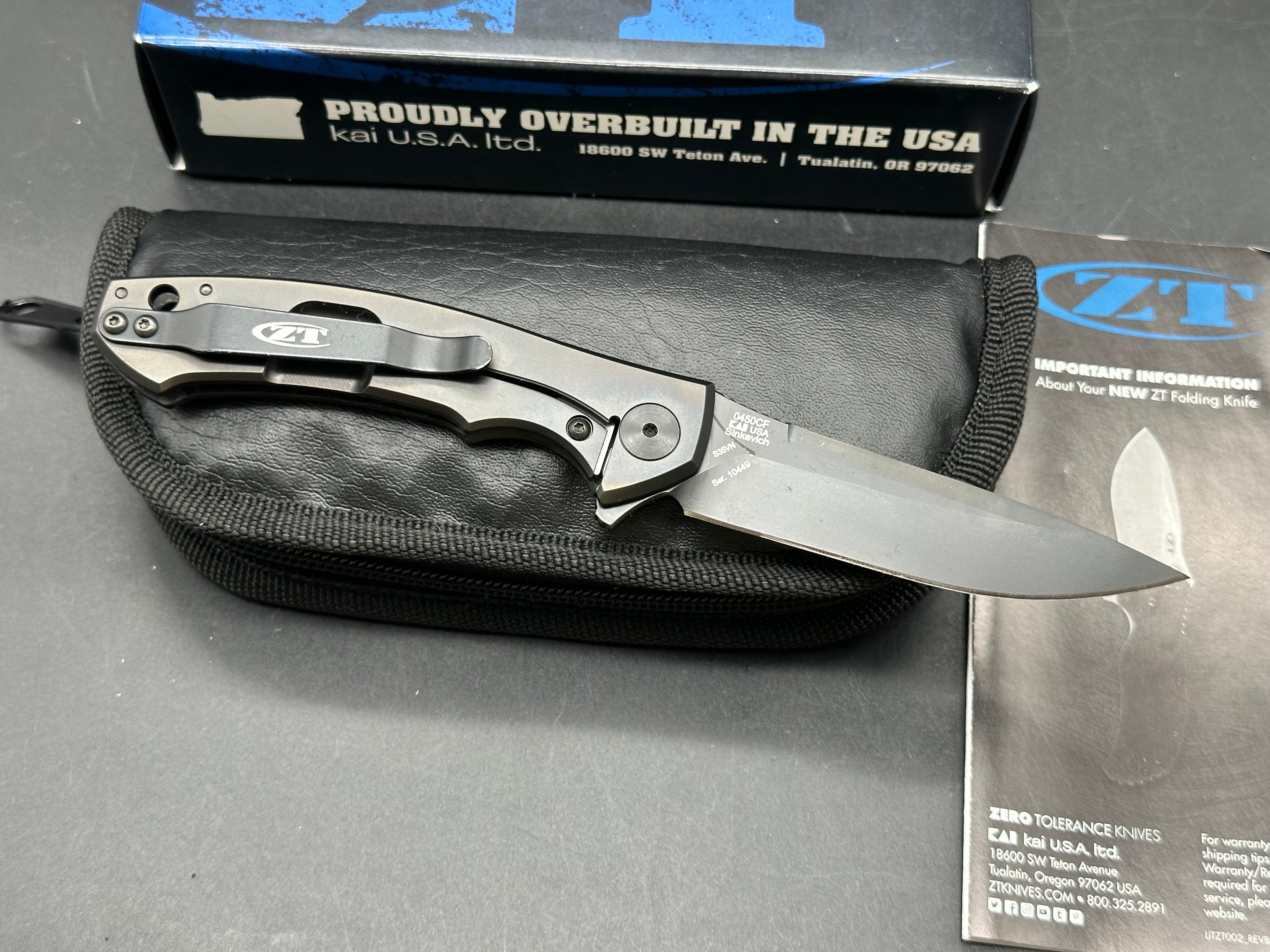 Zero Tolerance ZT 450 Sinkevich design: Dmitry Sinkevich design. 3.25 inch DLC black, stonewashed, drop point CPM-S35VN blade