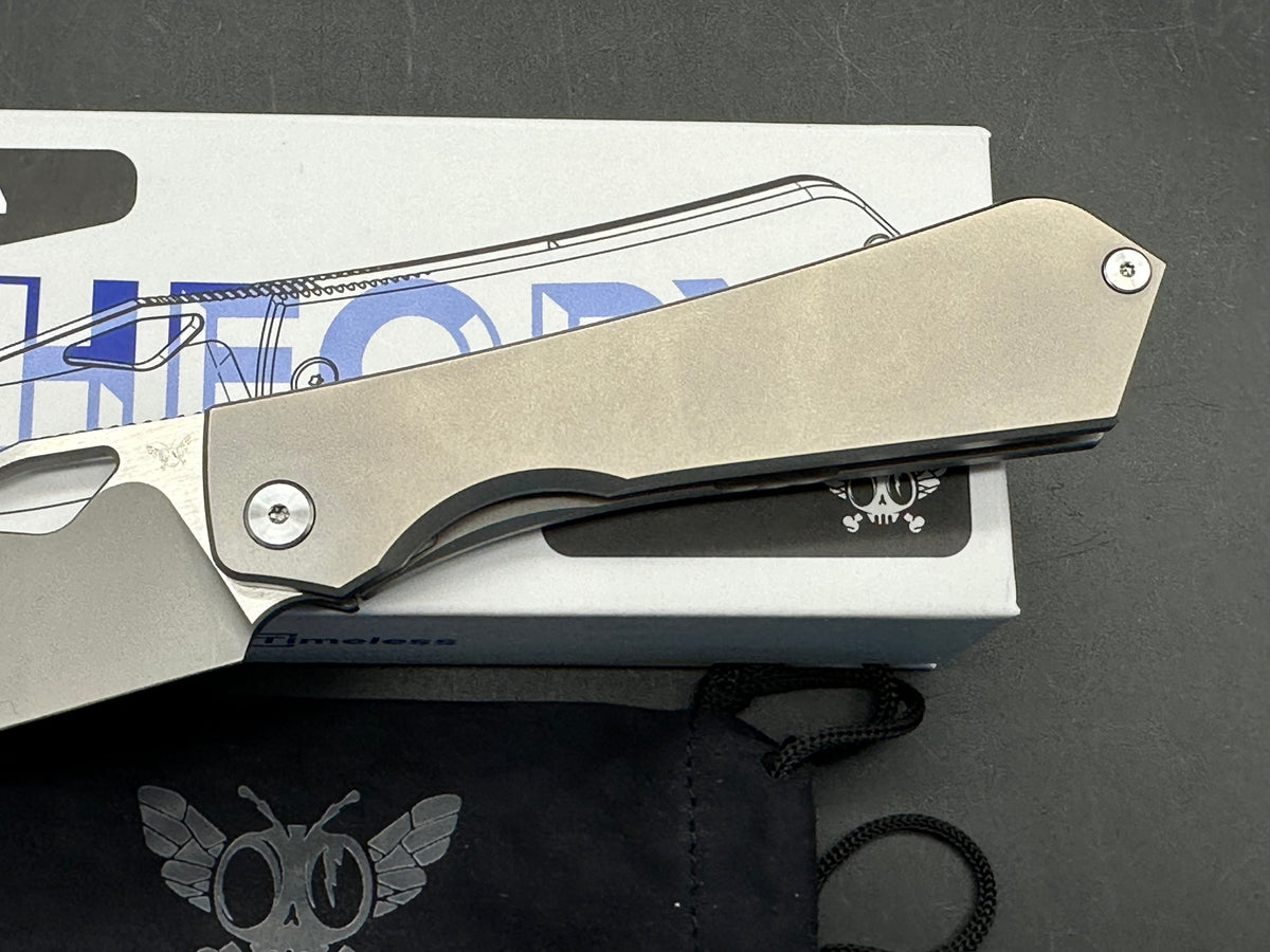 Flytanium Theory titanium handle w/20CV blade