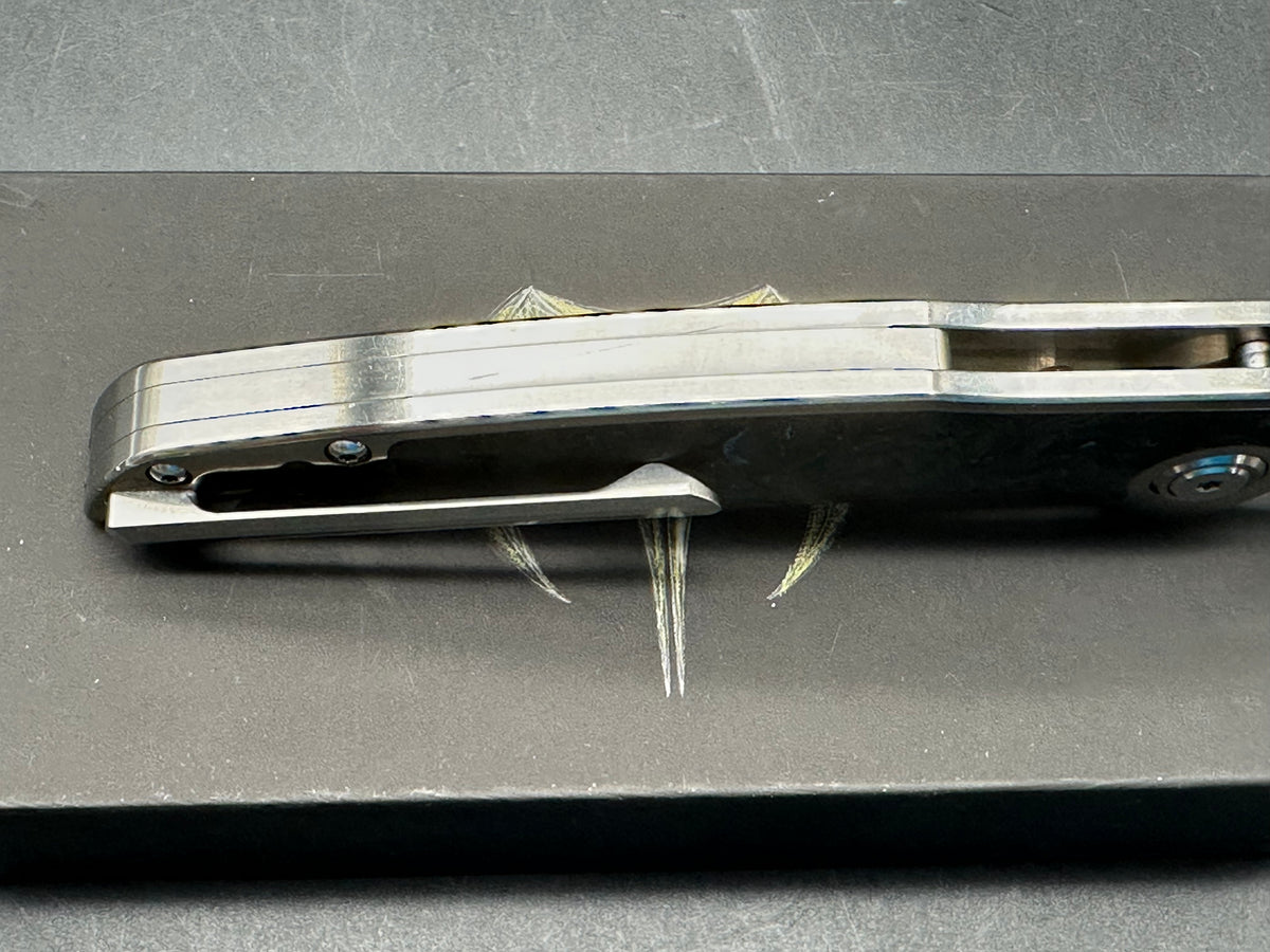 Mallery Designs Phorus titanium/CF S90V