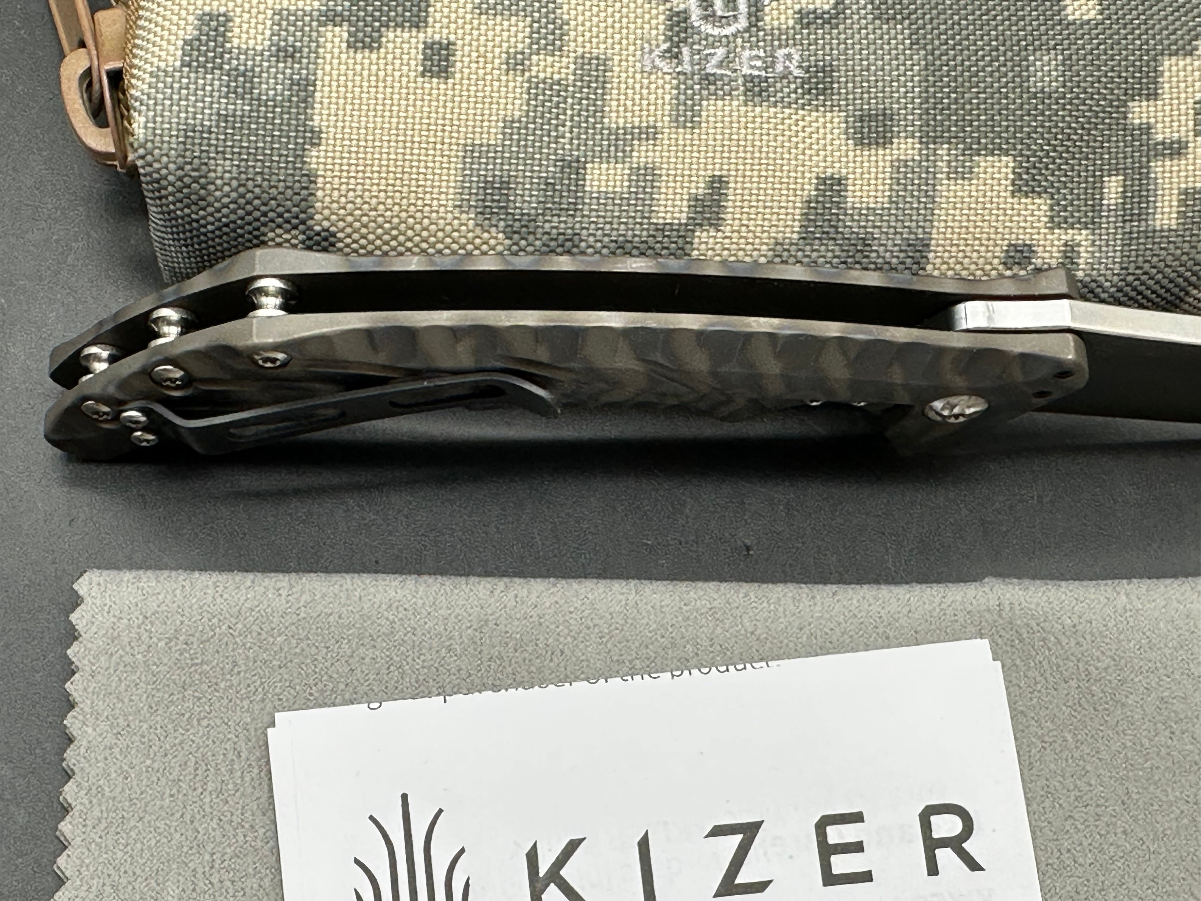Kizer Nomad Dirk Pinkerton design 3.75 trailing point, flat grind, satin CPM-S35VN upswept blade