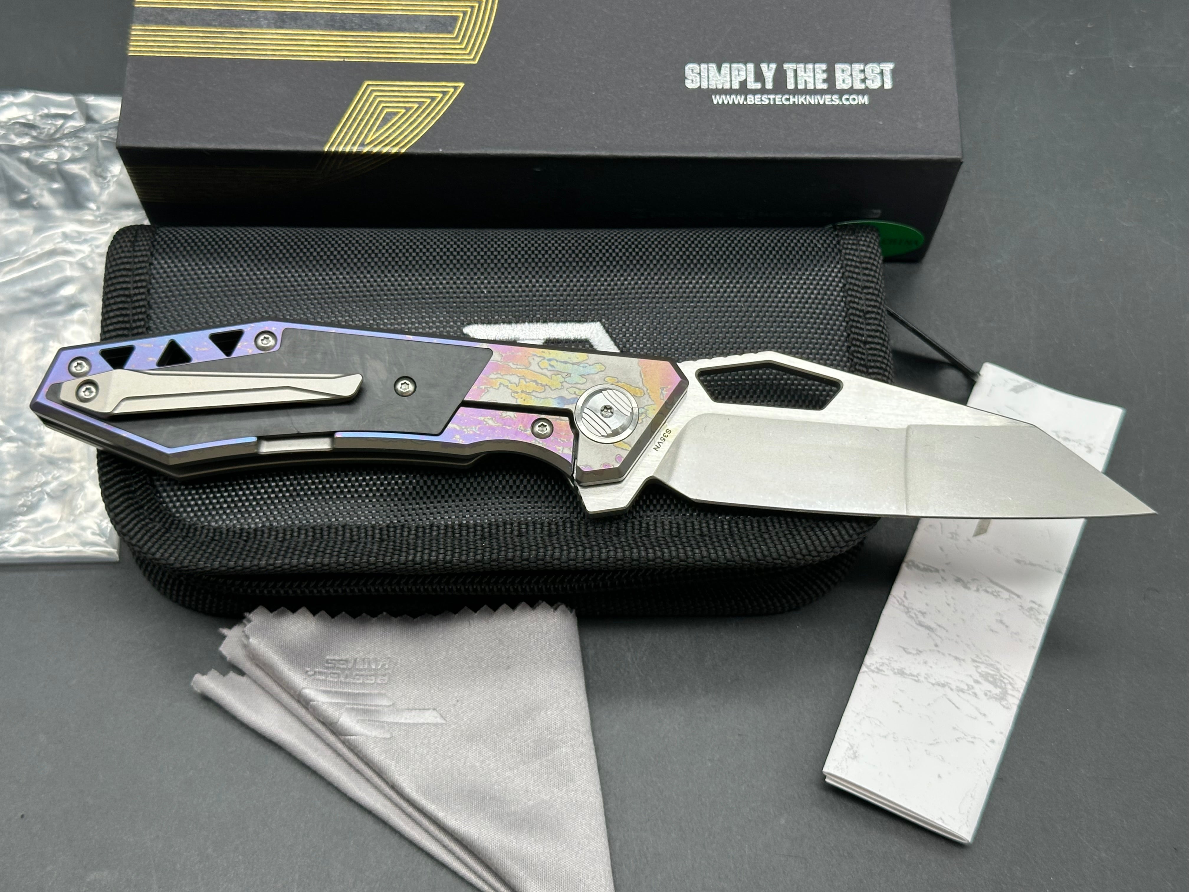 Bestech Fractal 3.5 inch combined hollow and flat grind CPM-S35VN blade. Anodized titanium scales
