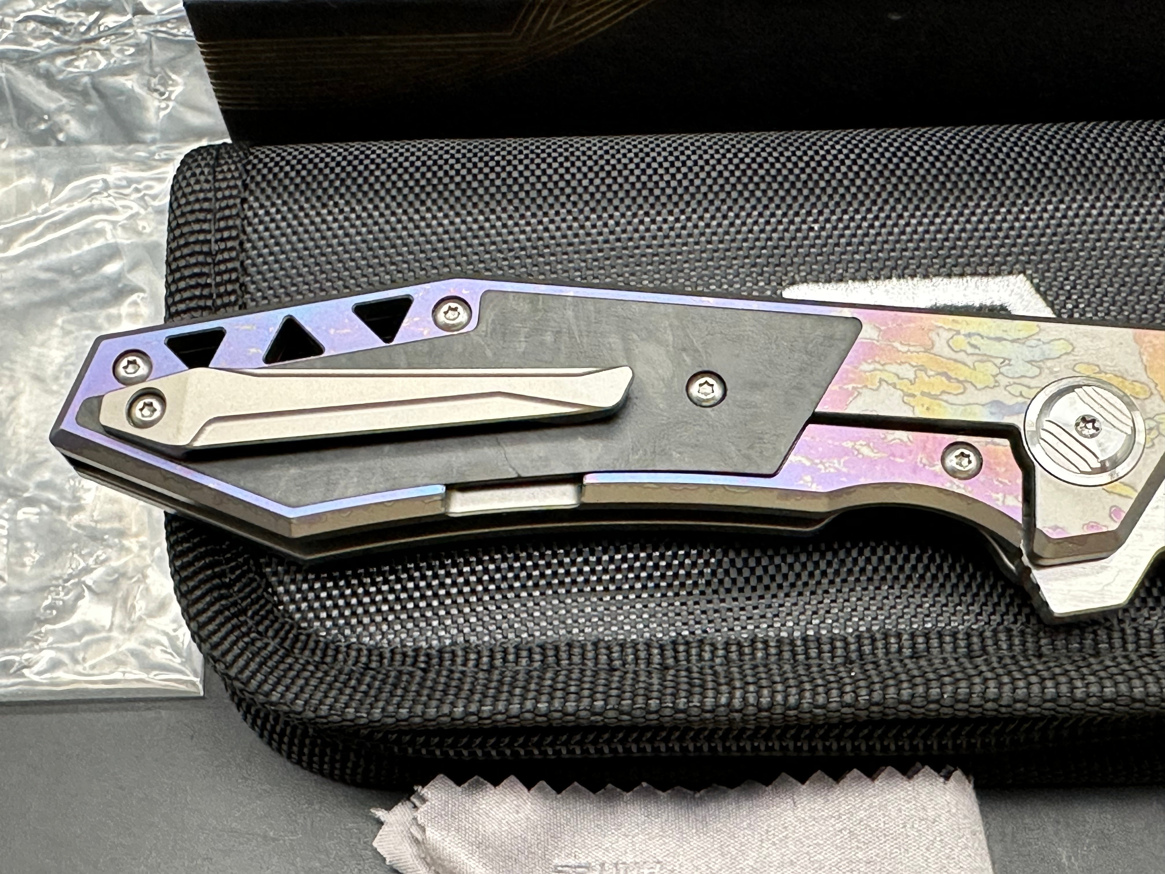 Bestech Fractal 3.5 inch combined hollow and flat grind CPM-S35VN blade. Anodized titanium scales