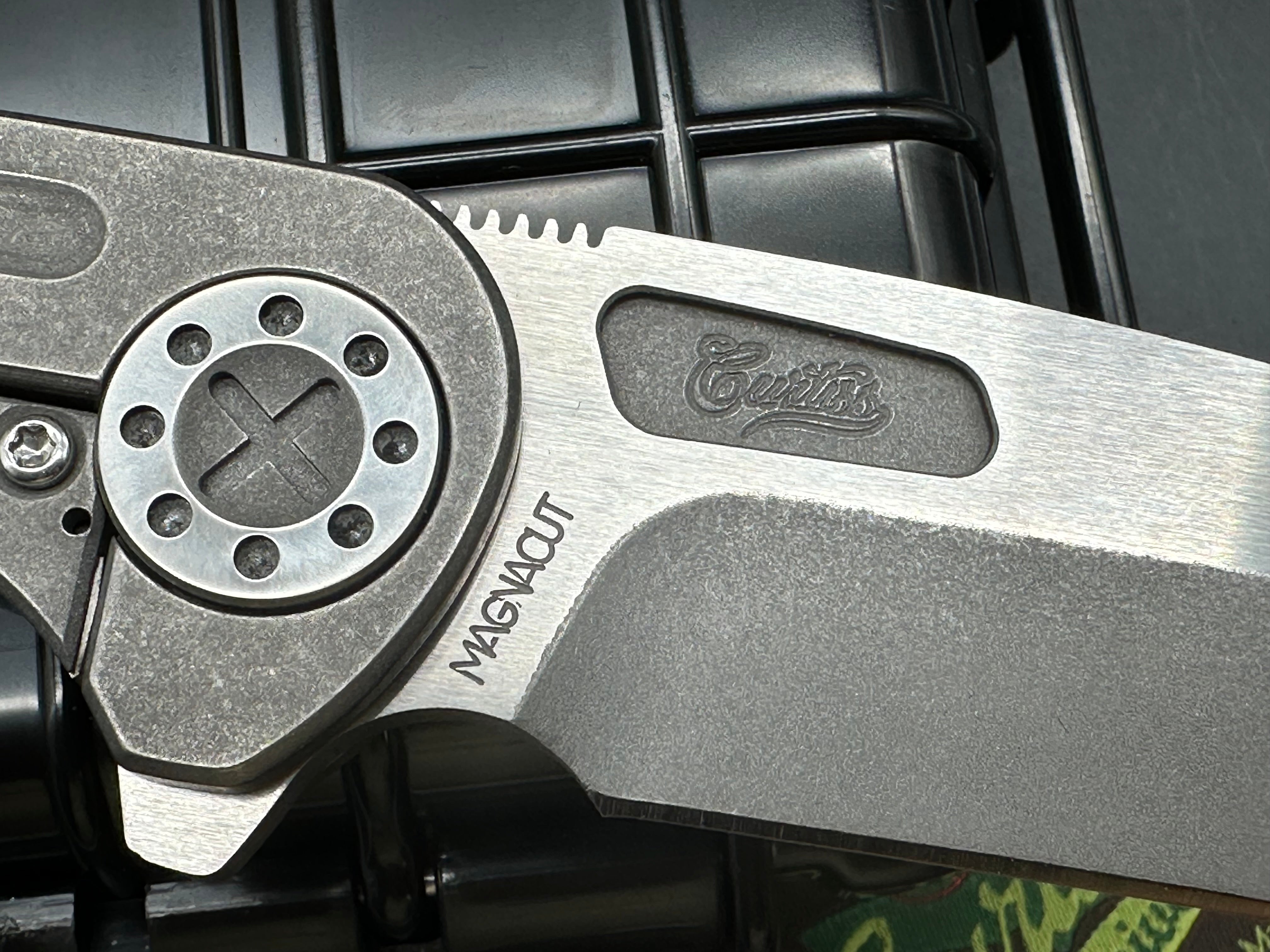 Curtiss Custom Knives Large F3 Slicer Ball Milled. Magnacut blade