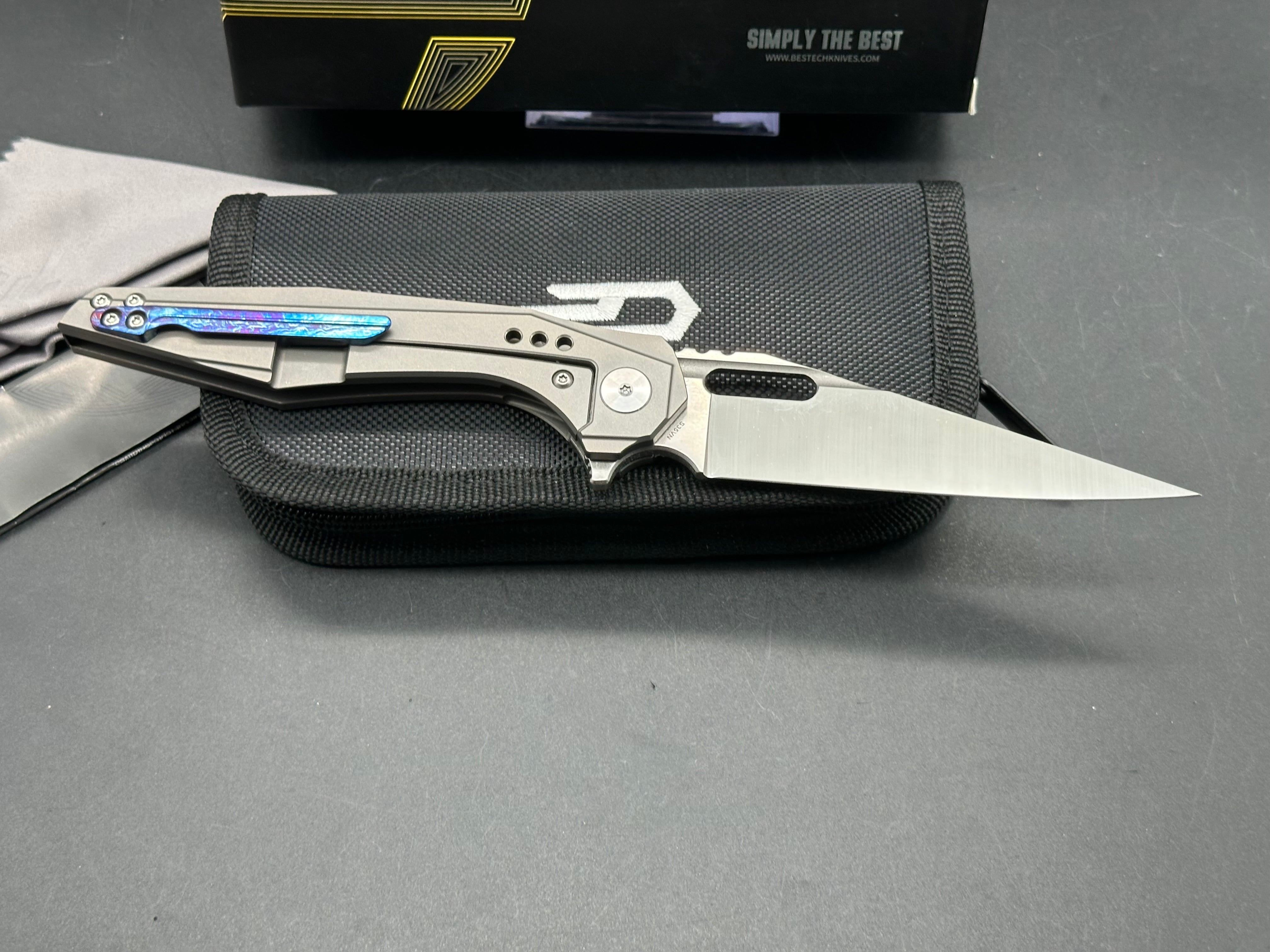 Bestech + TKT - Malware/Gray Titanium Handle + Custom "Lightning Ano" Backspacer & Clip