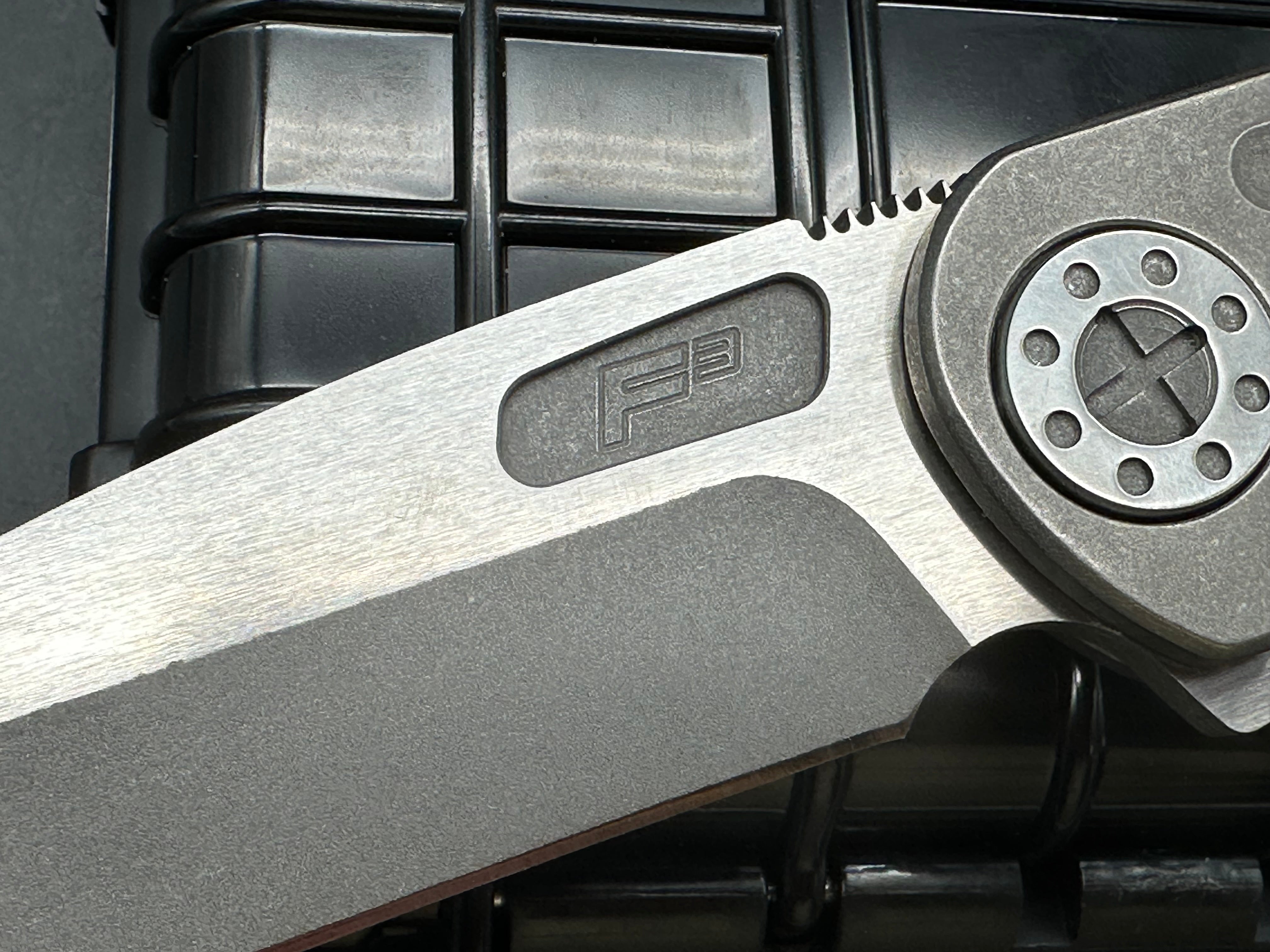 Curtiss Custom Knives Large F3 Slicer Ball Milled. Magnacut blade